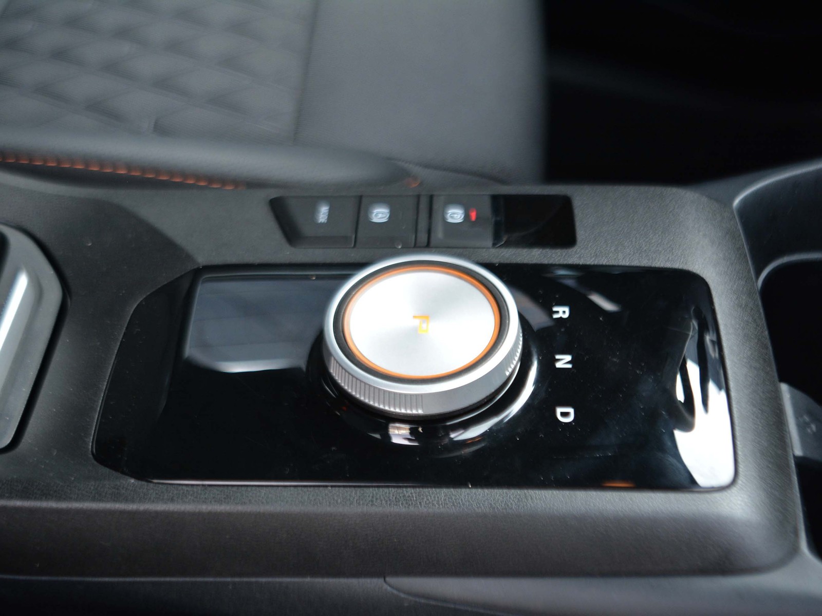 12 - Mg MG3 1.5 hybrid+ luxury