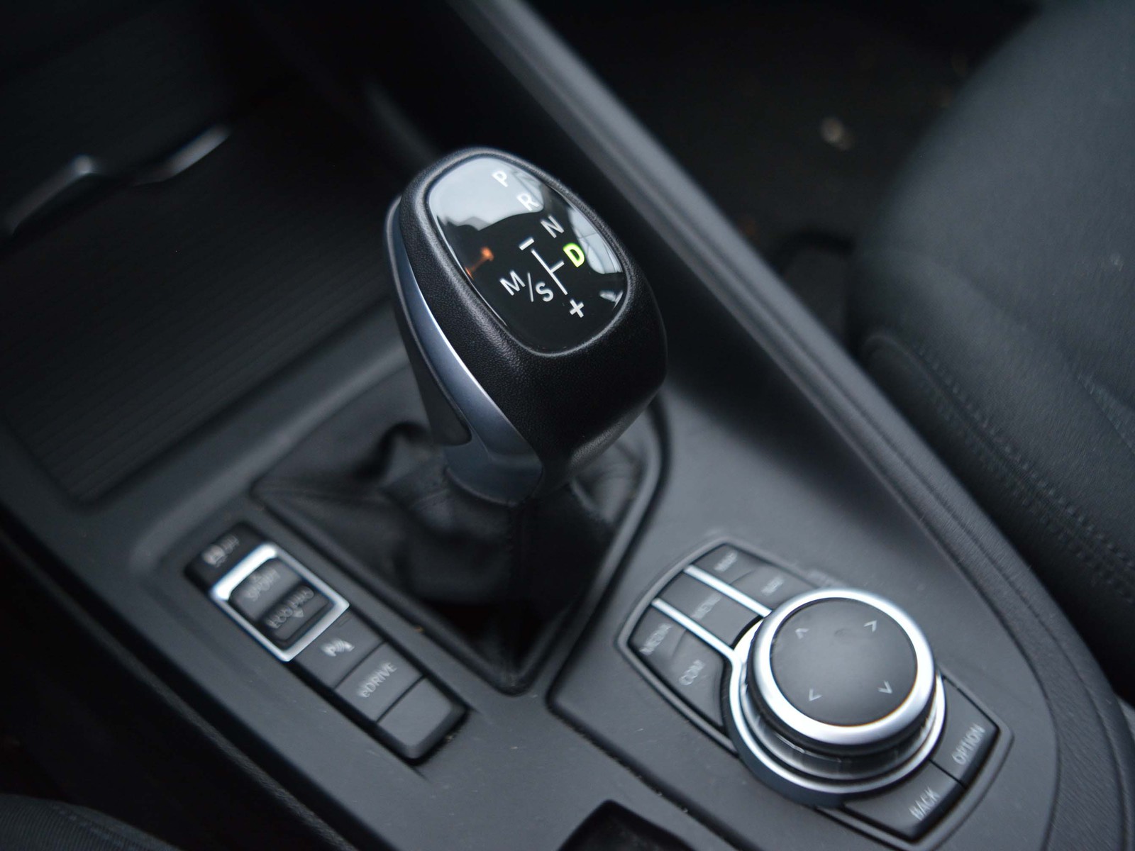 18 - BMW X1 25e xdrive business advantage steptronic