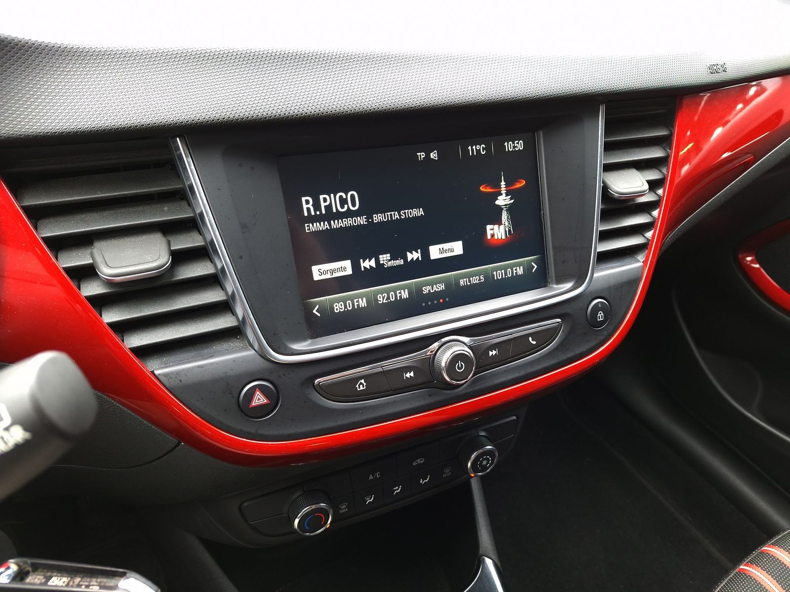 16 - Opel Crossland 1.5 ecotec 110cv gs line