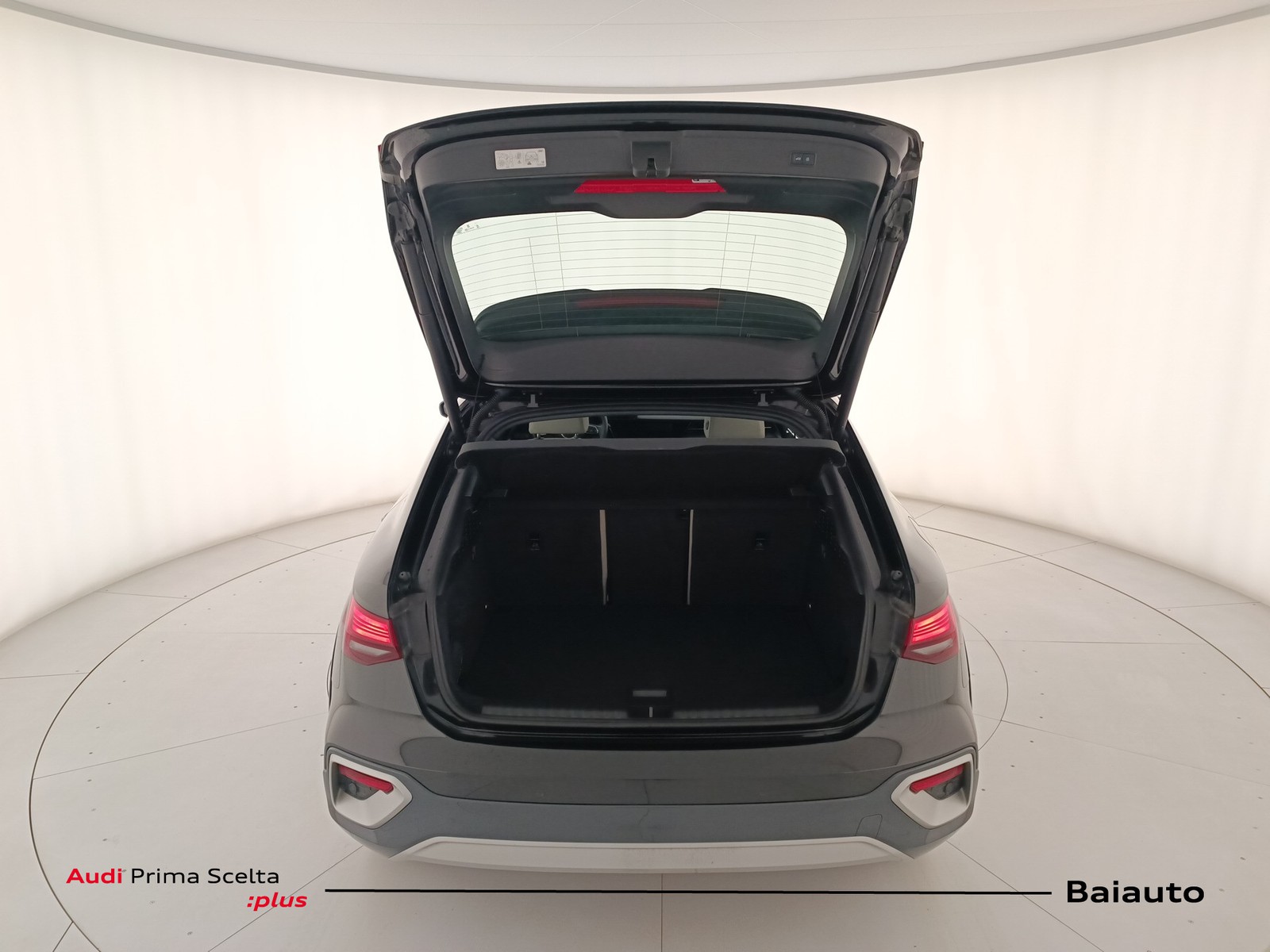 32 - Audi A3 allstreet 2.0 tdi 150cv business s tronic