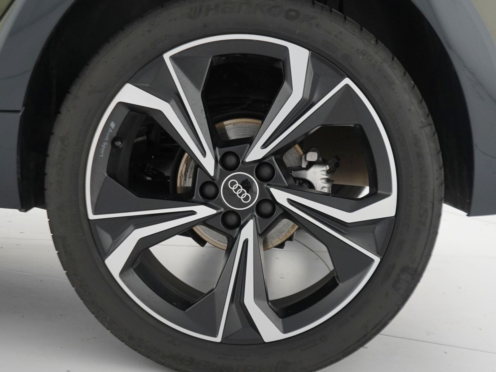 12 - Audi A1 allstreet 30 1.0 tfsi 116cv identity contrast s tronic