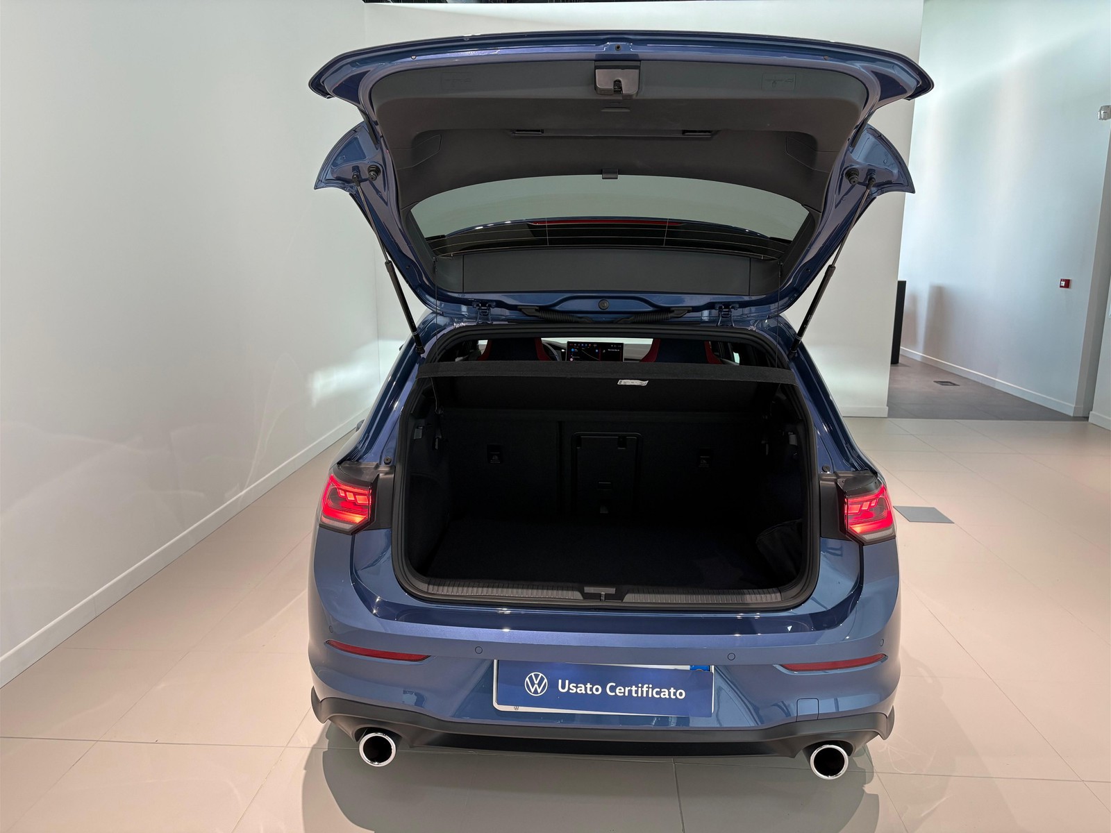 33 - Volkswagen Golf 2.0 tsi 265cv gti dsg