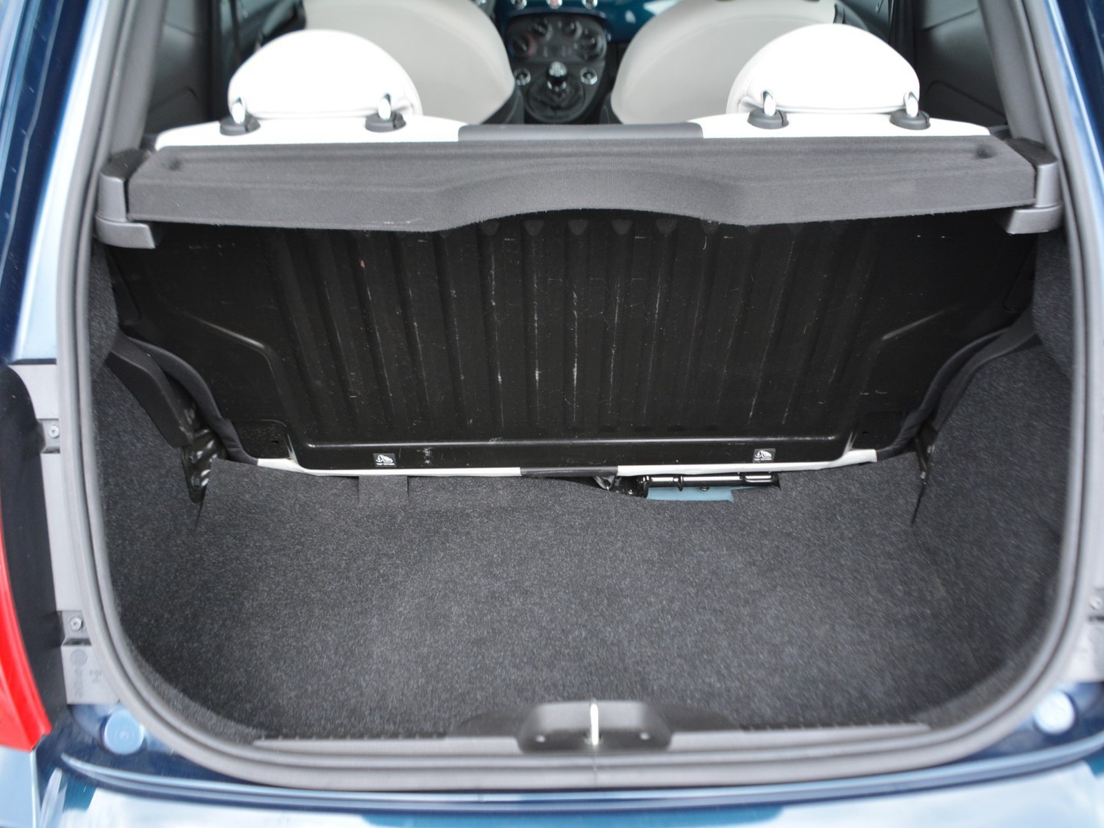 16 - Fiat 500 1.0 firefly hybrid 70cv dolcevita