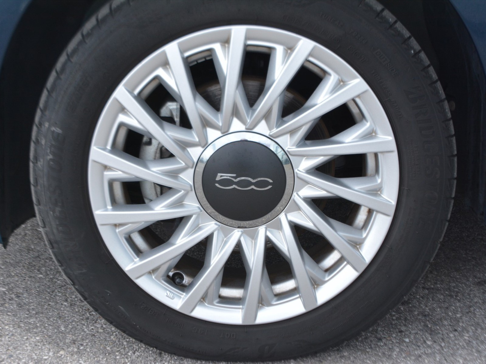 15 - Fiat 500 1.0 firefly hybrid 70cv dolcevita