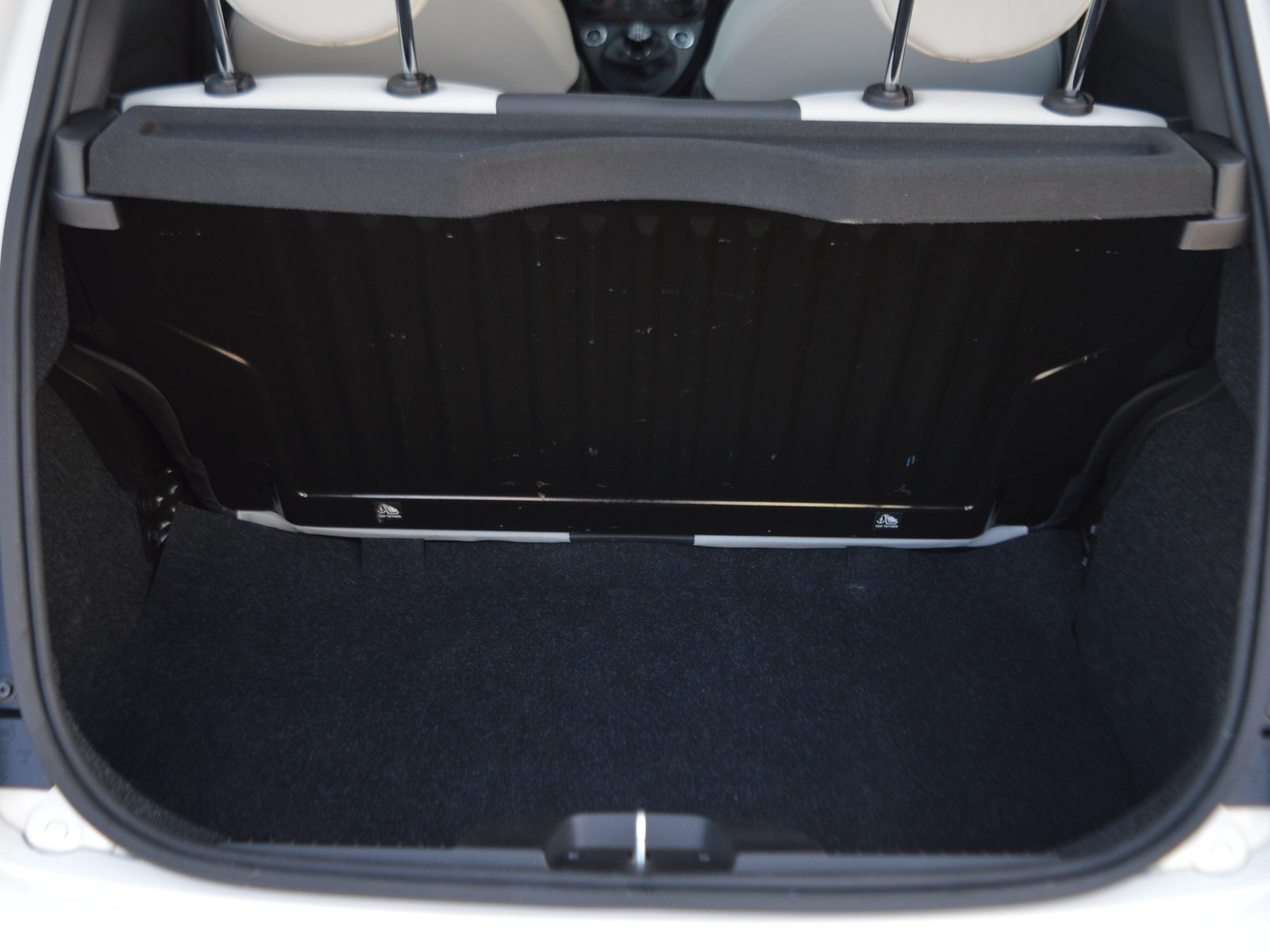 16 - Fiat 500 1.0 firefly hybrid 70cv dolcevita