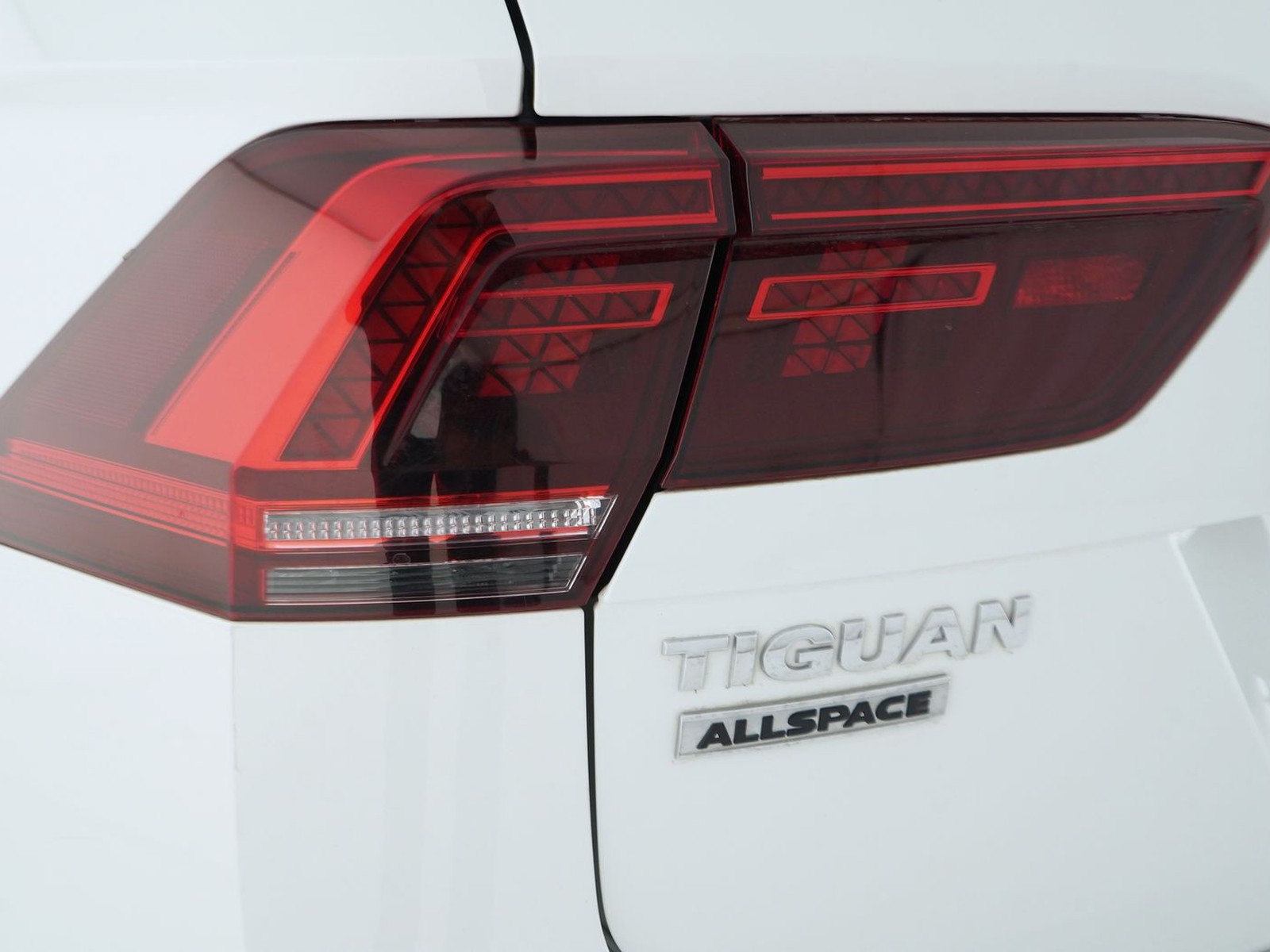 35 - Volkswagen Tiguan allspace 2.0 tdi scr 150cv advanced dsg 7p.ti