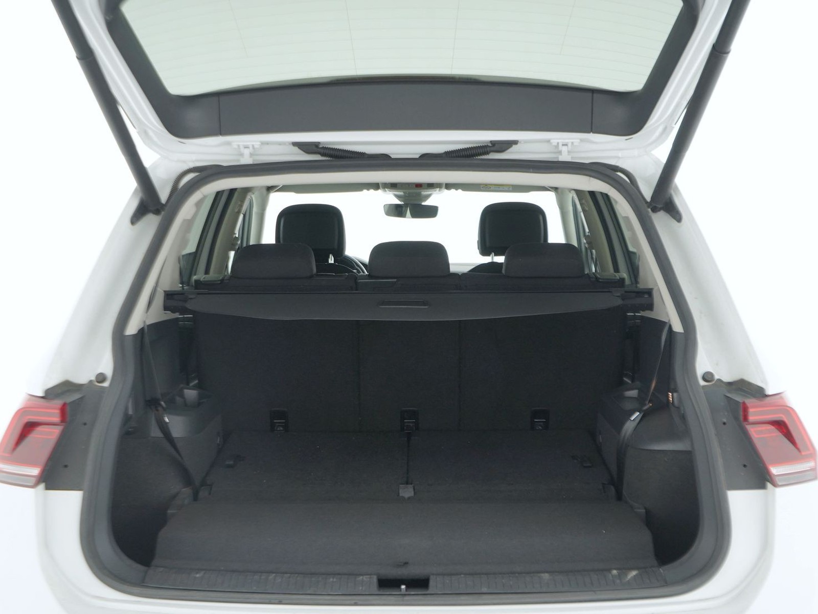 10 - Volkswagen Tiguan allspace 2.0 tdi scr 150cv advanced dsg 7p.ti