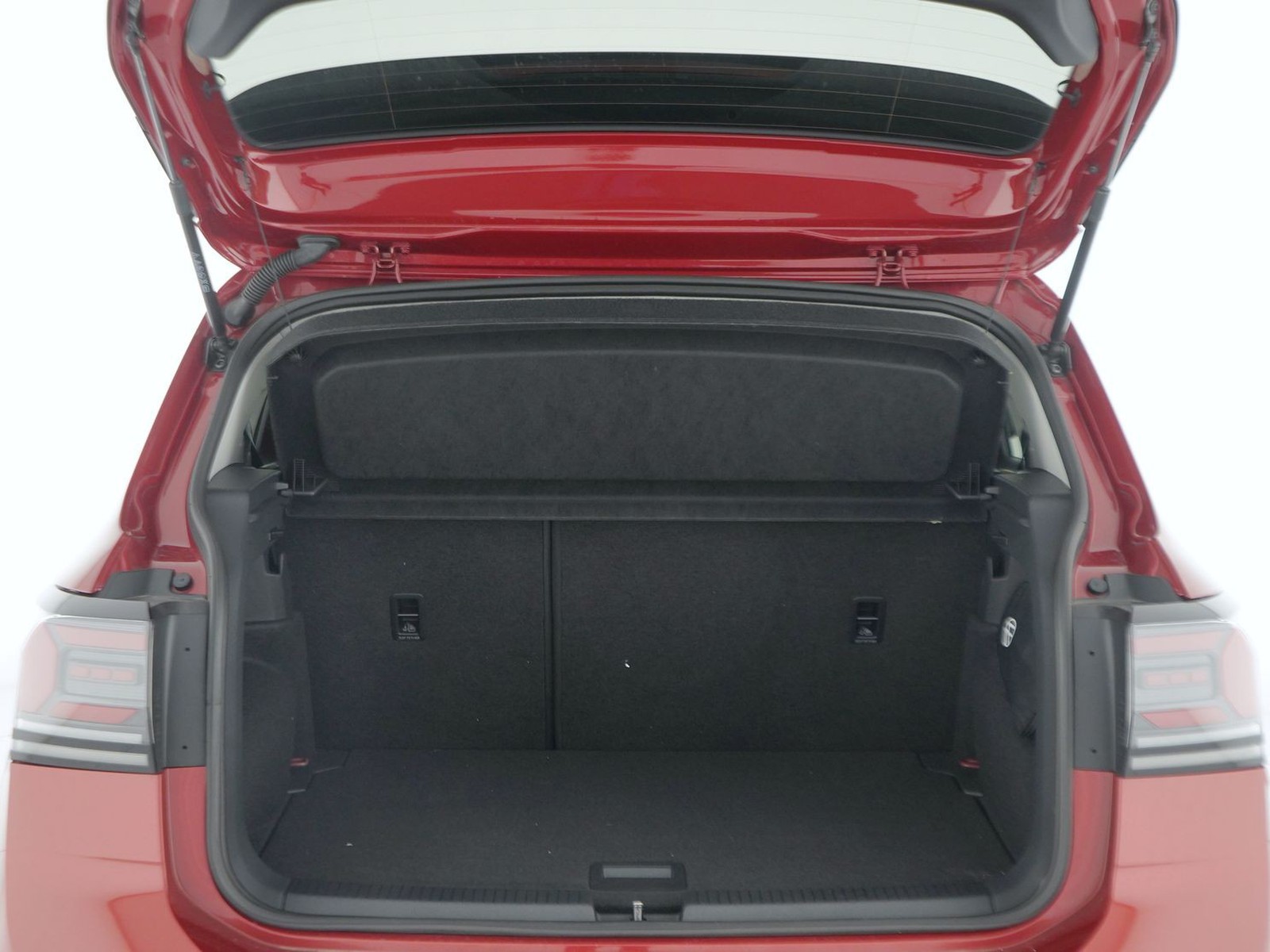 10 - Volkswagen T-Cross 1.0 tsi 95cv edition plus