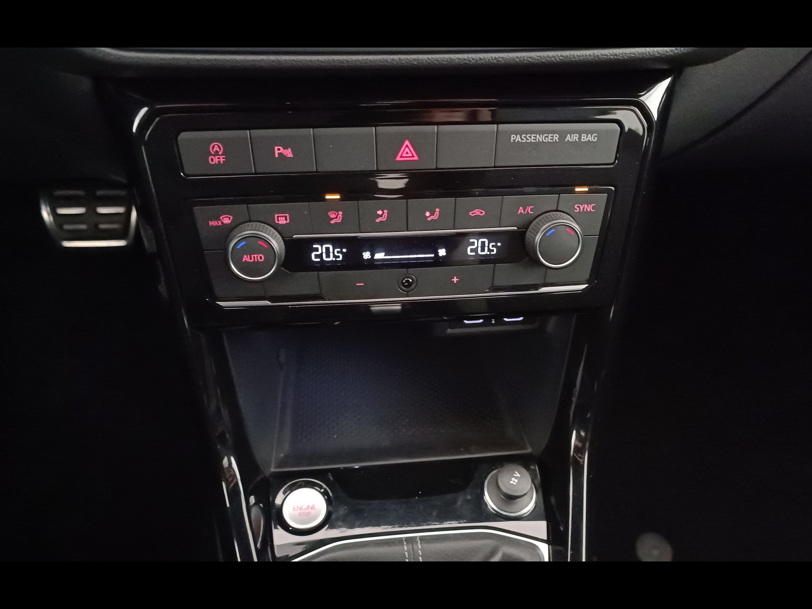 30 - Volkswagen T-Cross 1.0 tsi 110cv advanced dsg