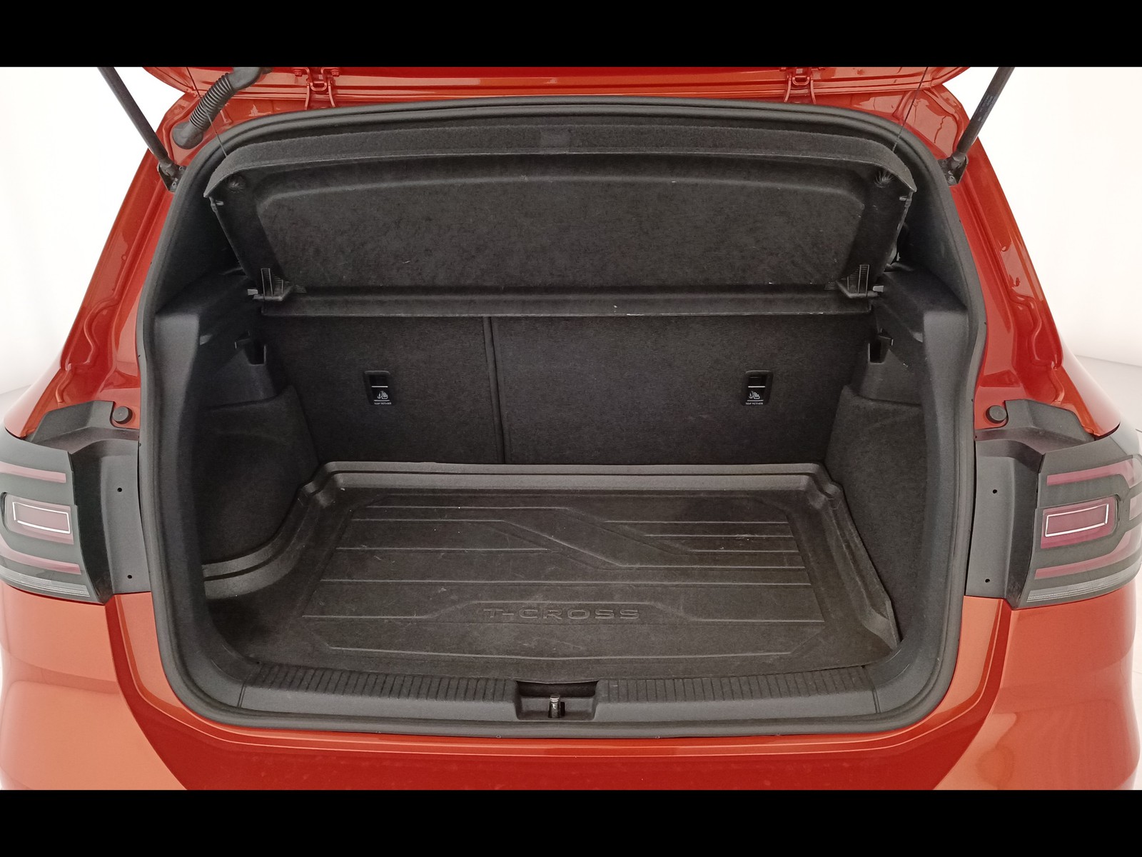 10 - Volkswagen T-Cross 1.0 tsi 110cv advanced dsg