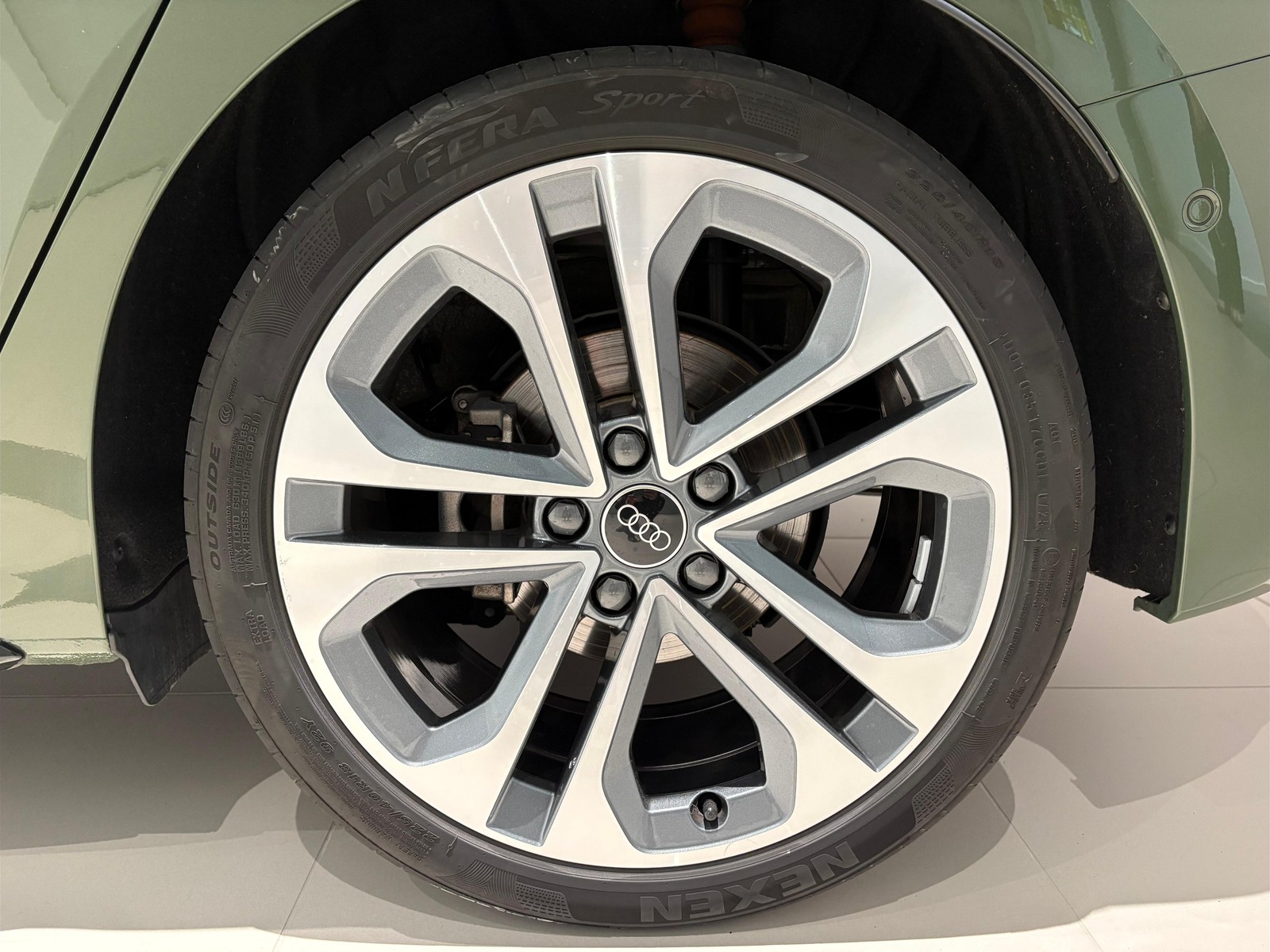 8 - Audi A3 sportback 2.0 tdi 150cv s line edition s tronic