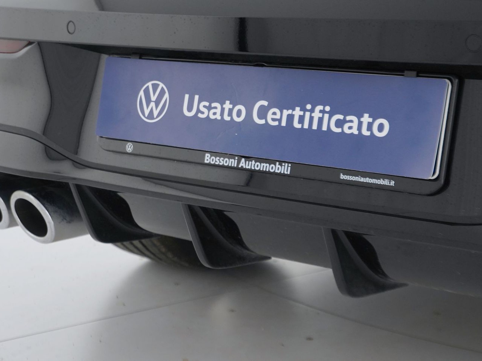 38 - Volkswagen Golf 2.0 tsi 333cv r 4motion dsg