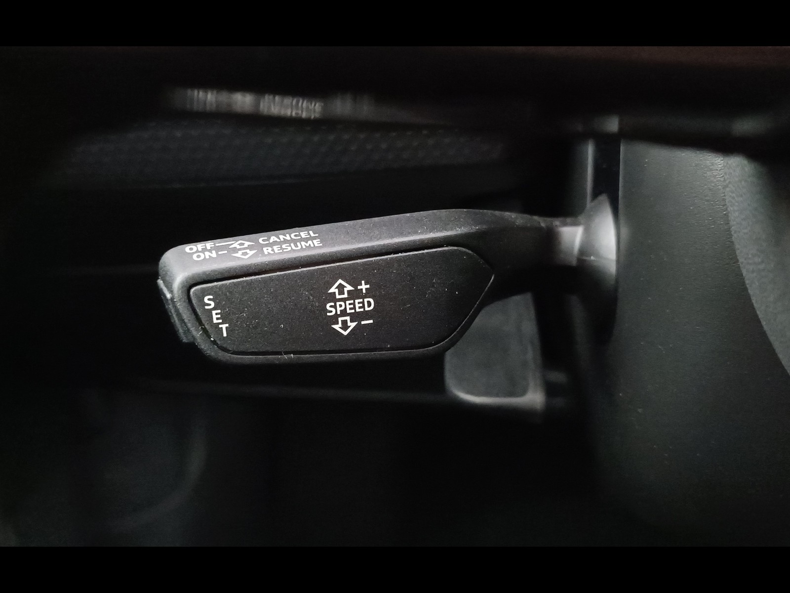 27 - Audi A1 sportback 25 1.0 tfsi