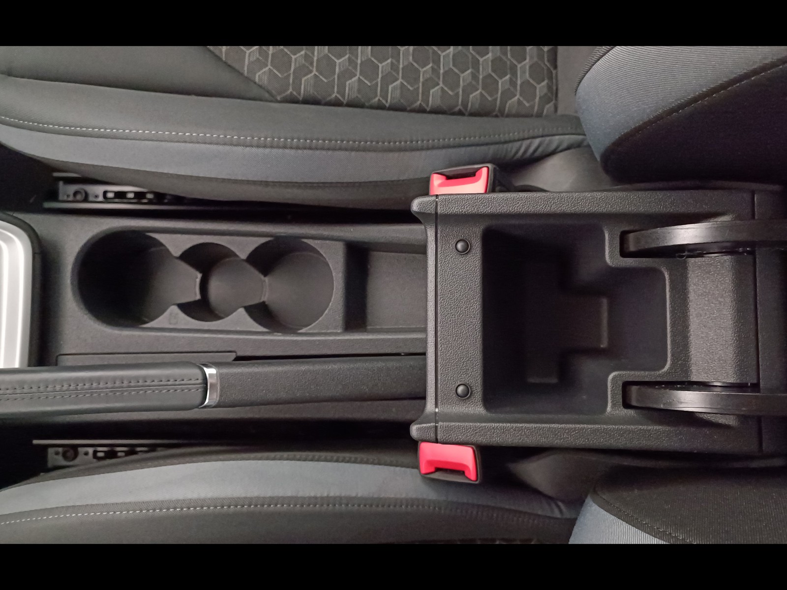 30 - Audi A1 sportback 25 1.0 tfsi