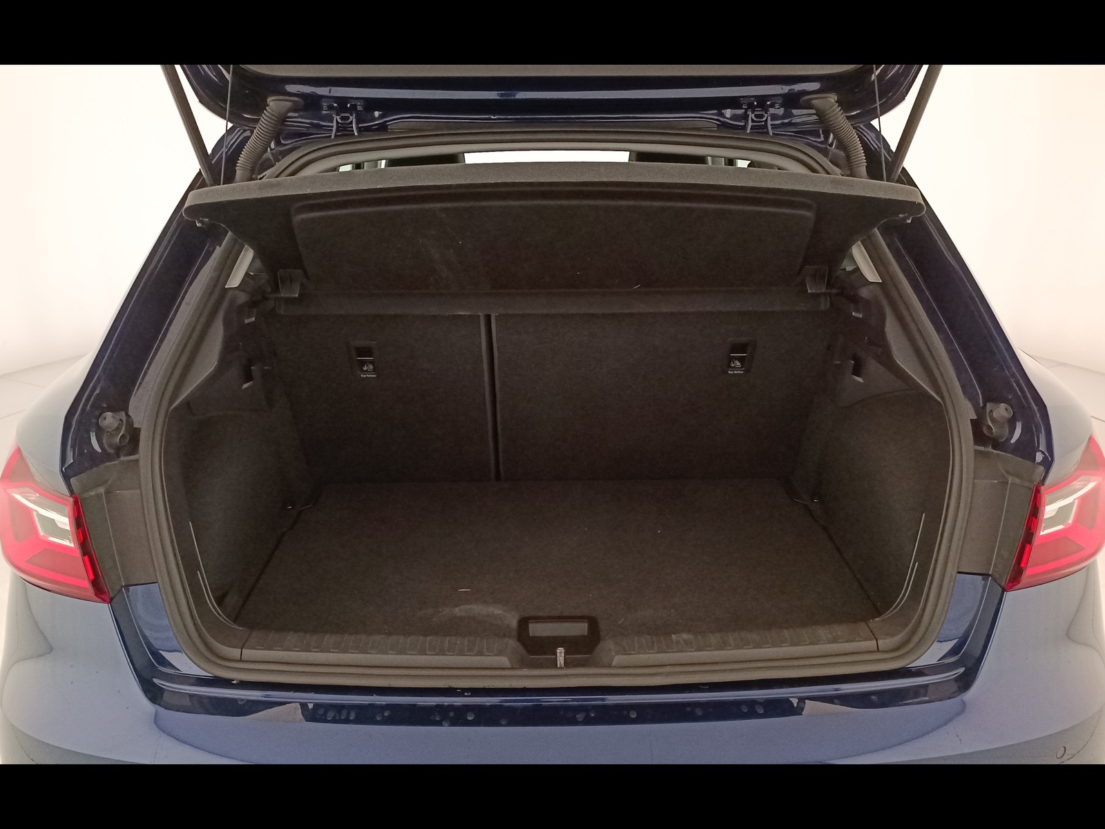 36 - Audi A1 sportback 25 1.0 tfsi