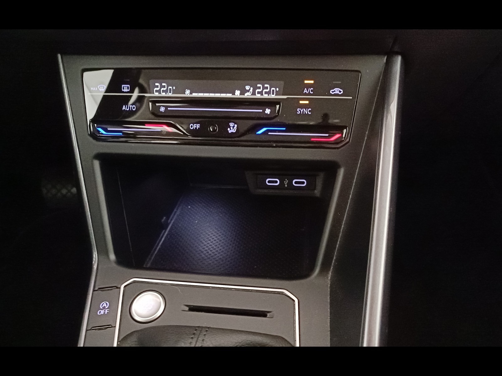 22 - Volkswagen Polo 1.0 tsi 110cv style dsg