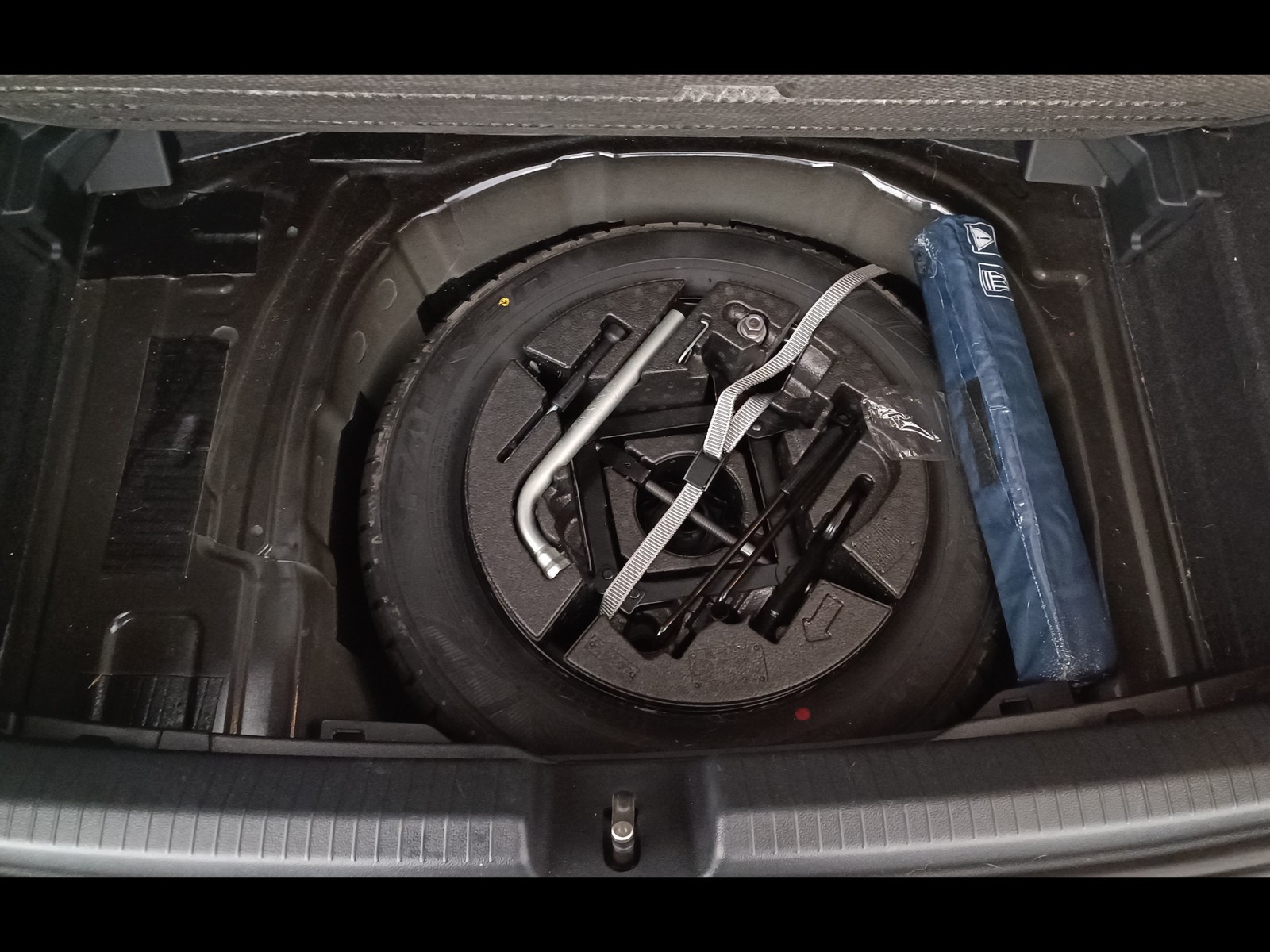 34 - Volkswagen Polo 1.0 tsi 110cv style dsg