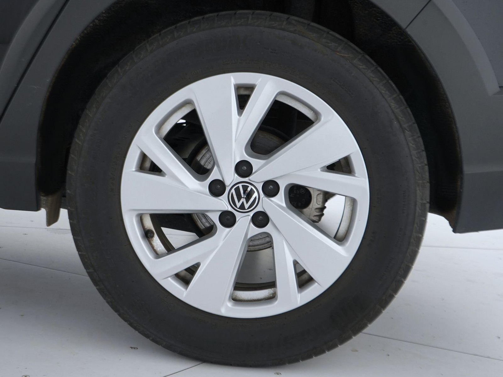 12 - Volkswagen Taigo 1.0 tsi 115cv life