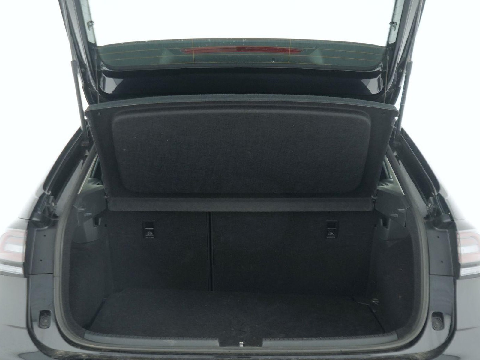 10 - Volkswagen Taigo 1.0 tsi 115cv life