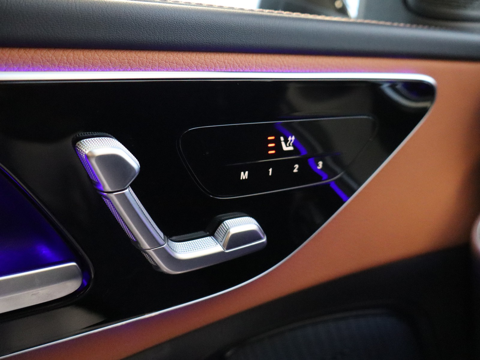 15 - Mercedes Classe C station wagon 300 d mild hybrid premium 9g-tronic