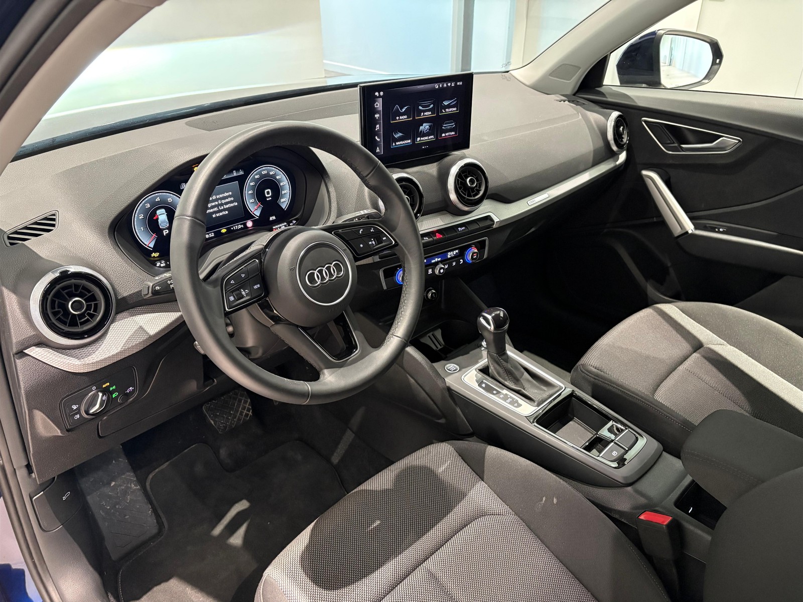 20 - Audi Q2 35 1.5 tfsi s line edition s tronic