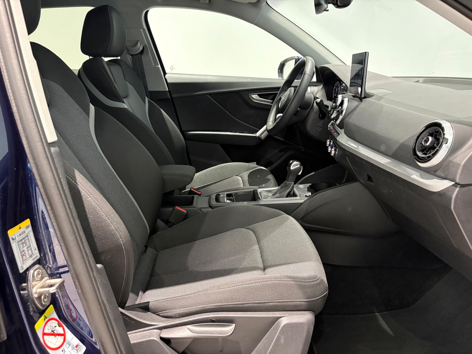 22 - Audi Q2 35 1.5 tfsi s line edition s tronic