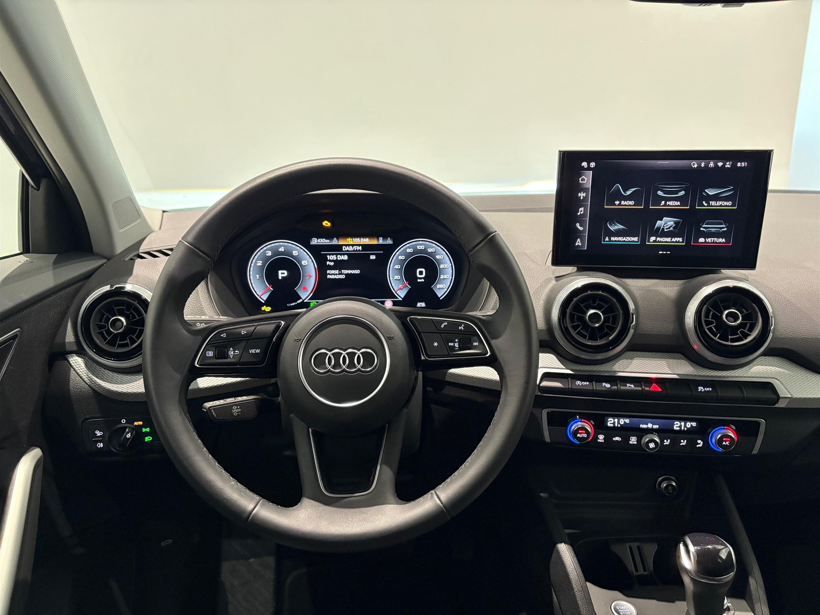 9 - Audi Q2 35 1.5 tfsi s line edition s tronic