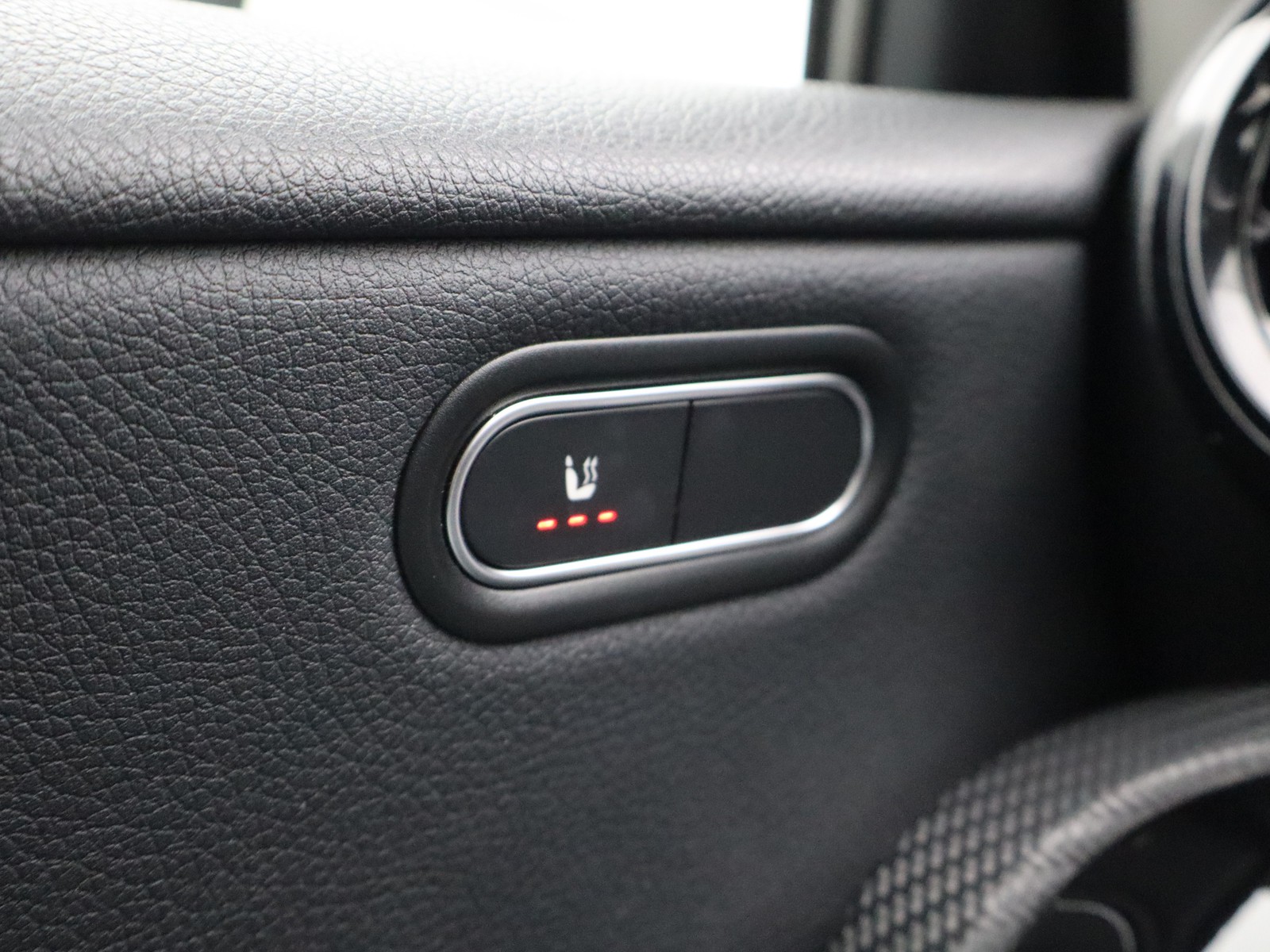 15 - Mercedes Classe A 180 d advanced speedshift dct amg 8g