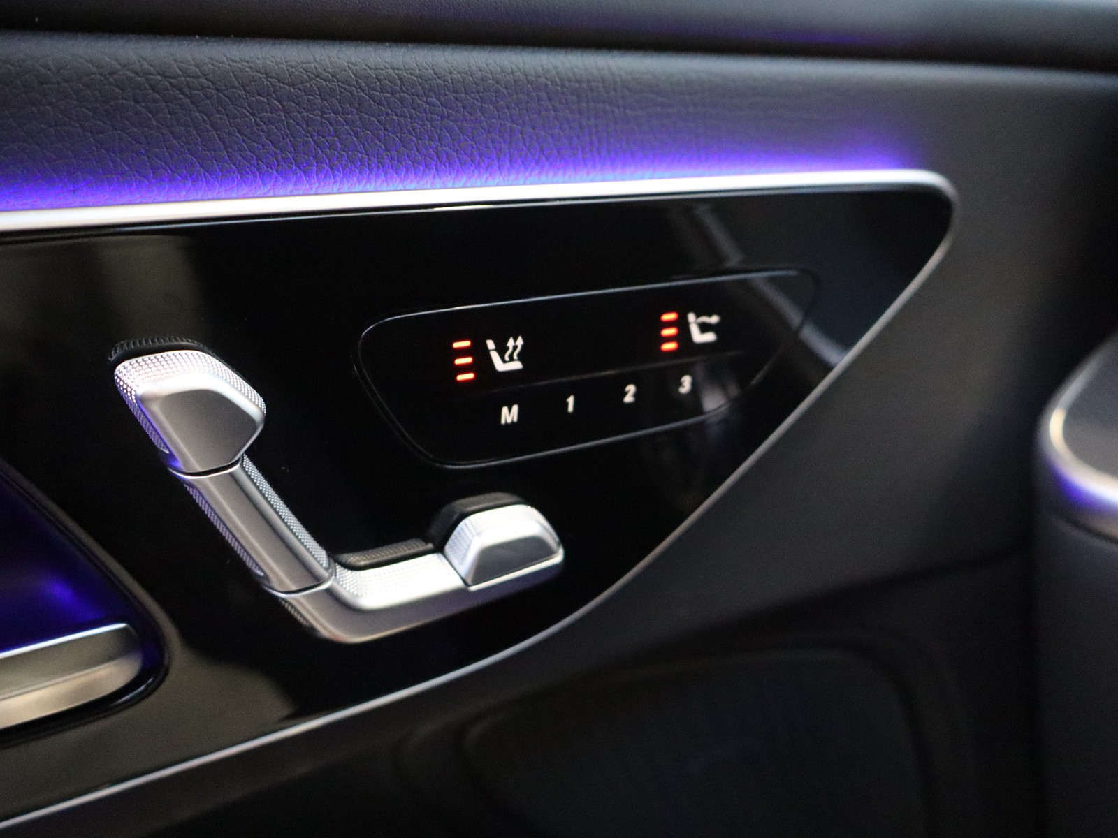 15 - Mercedes CLE cabrio 220 d advanced 9g-tronic plus