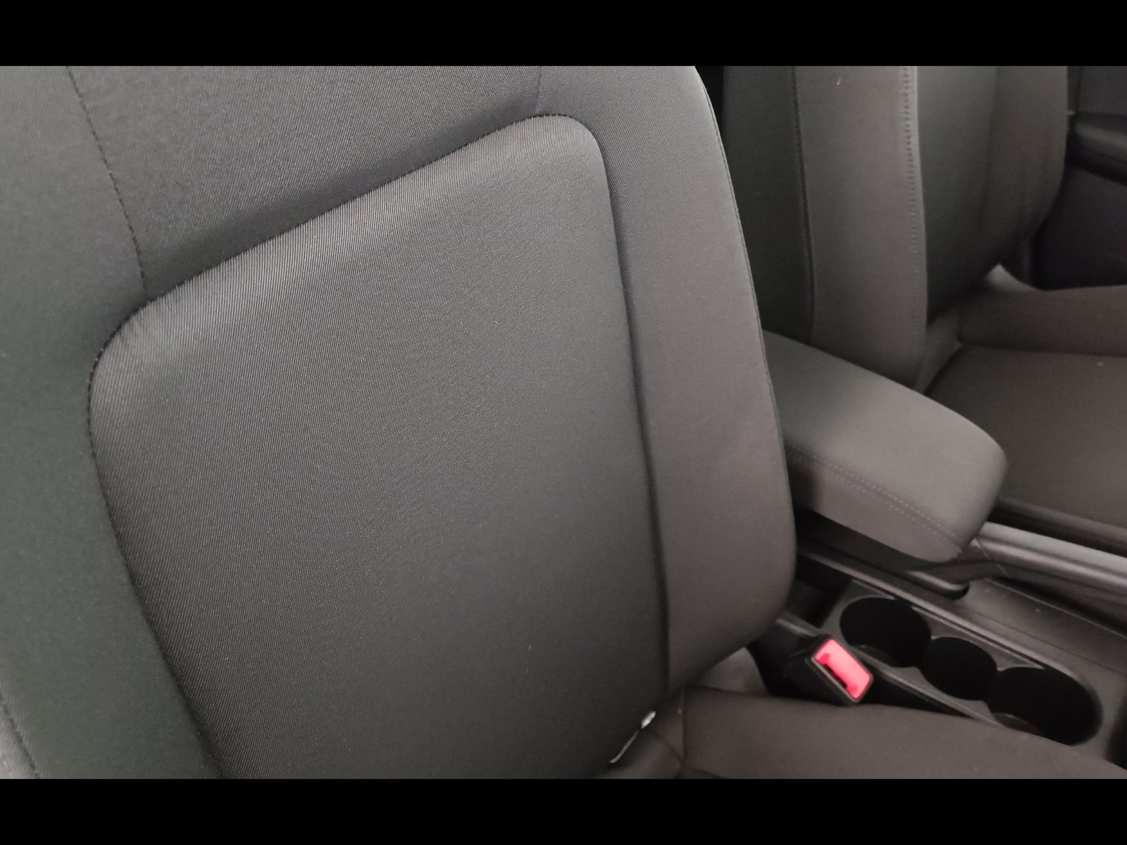 28 - Audi A1 sportback 25 1.0 tfsi admired