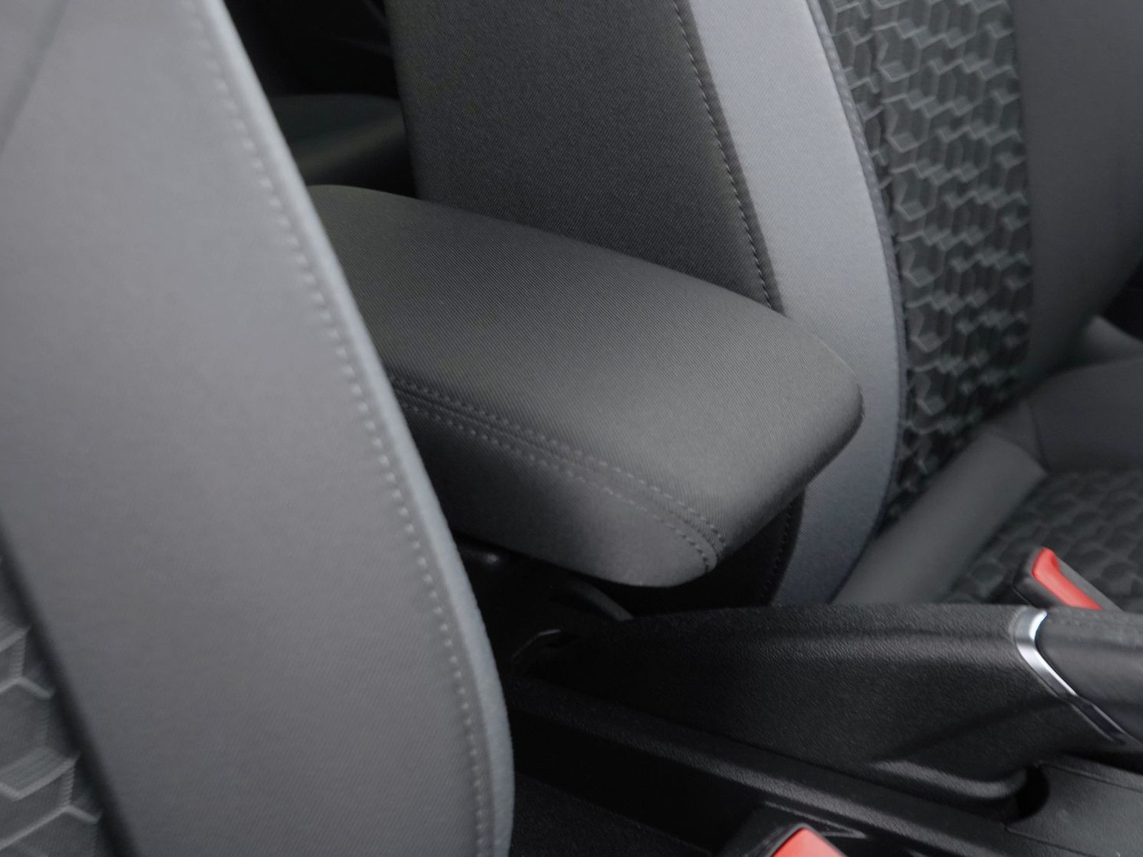 17 - Audi A1 sportback 35 1.5 tfsi s line edition s tronic