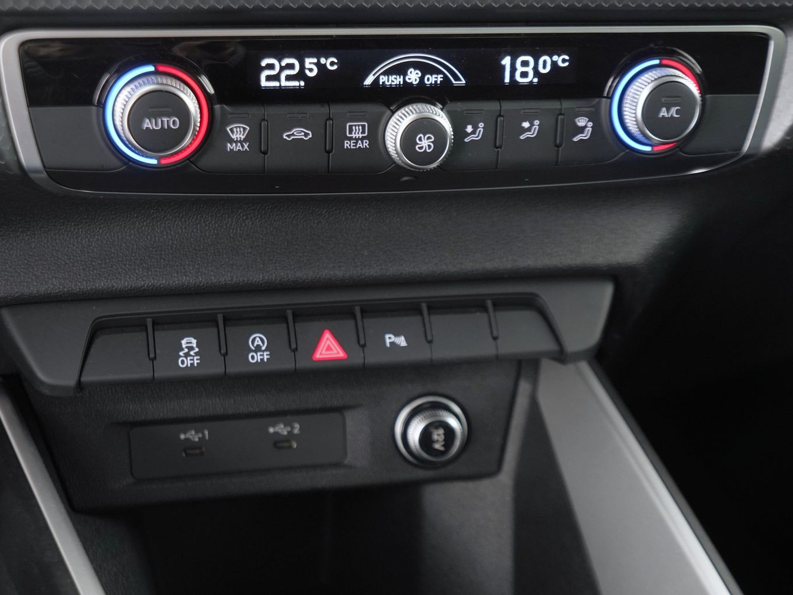 5 - Audi A1 sportback 35 1.5 tfsi s line edition s tronic