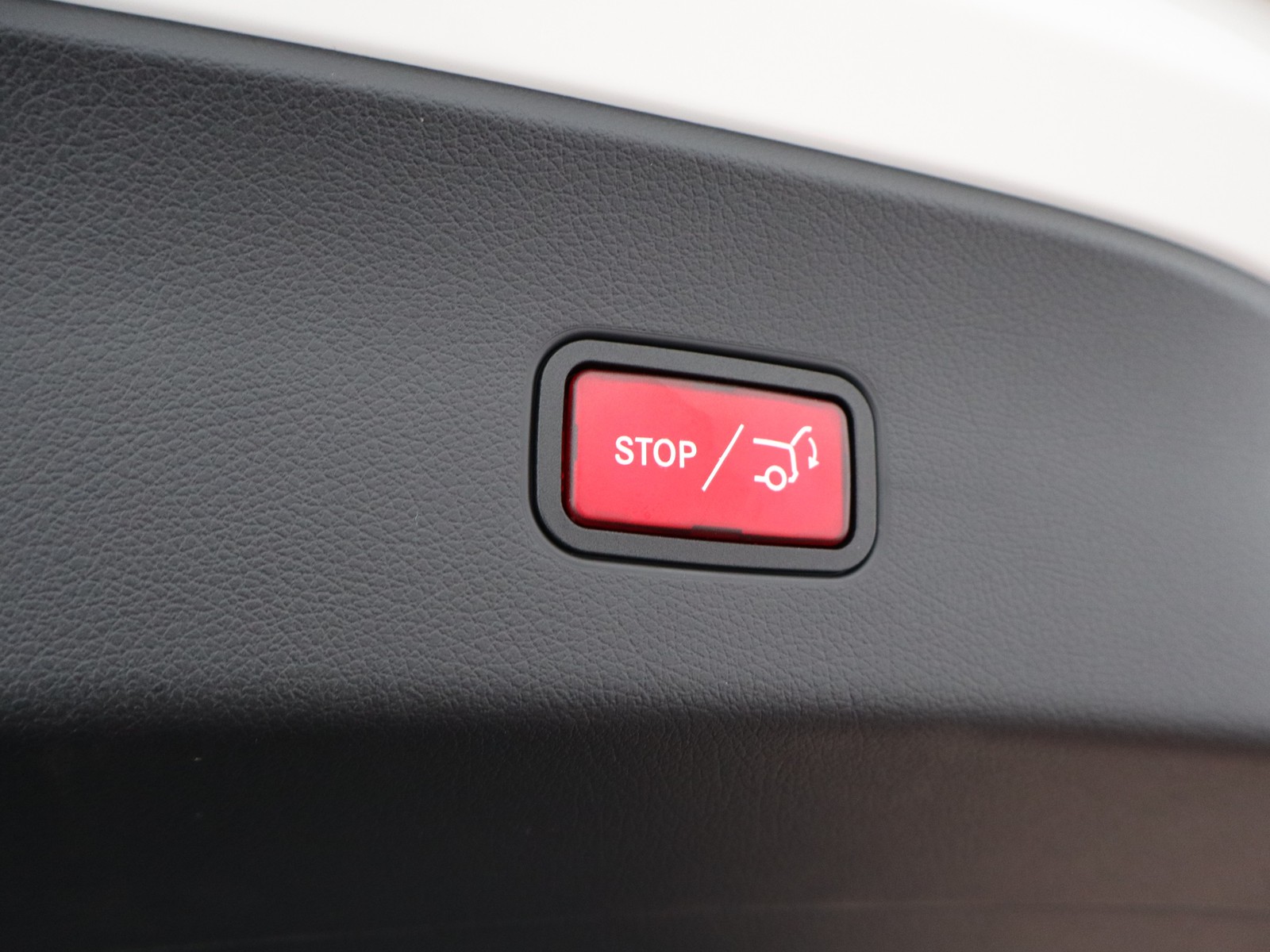 17 - Mercedes GLC coupe 200 d amg line advanced 4matic 9g-tronic