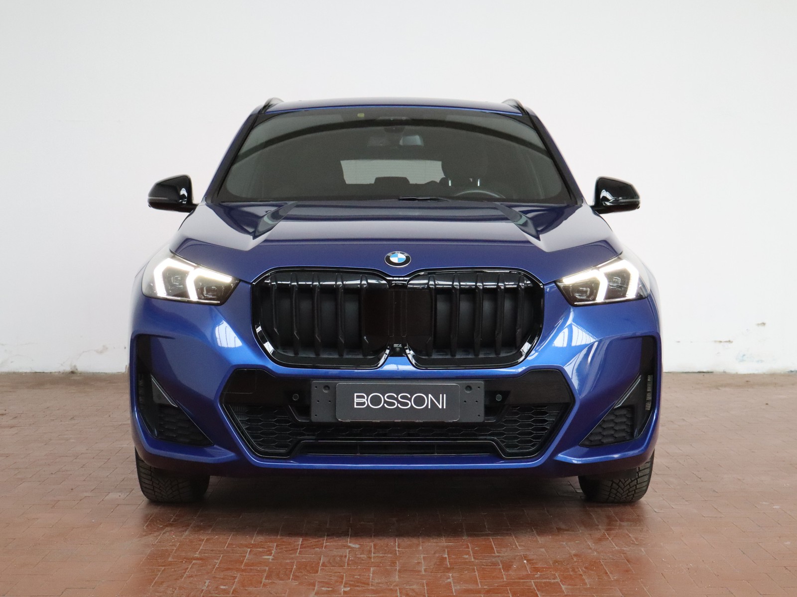 2 - BMW X1 23d mild hybrid 48v xdrive msport edition signature dct