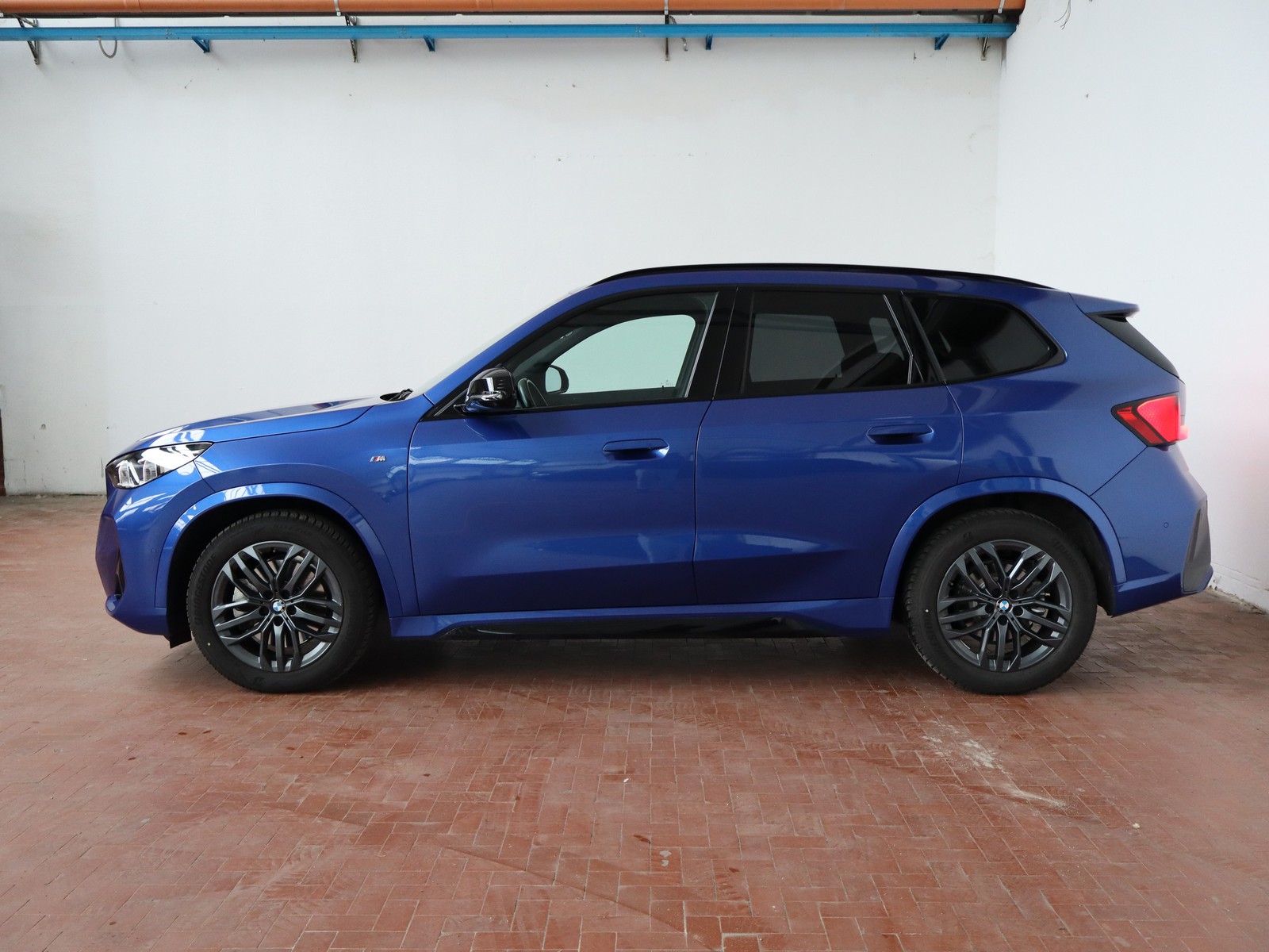 3 - BMW X1 23d mild hybrid 48v xdrive msport edition signature dct