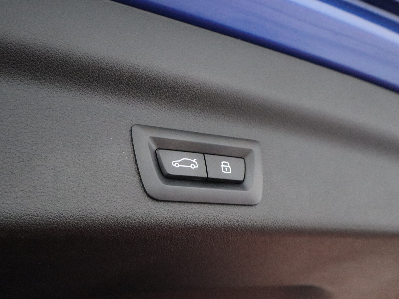 23 - BMW X1 23d mild hybrid 48v xdrive msport edition signature dct