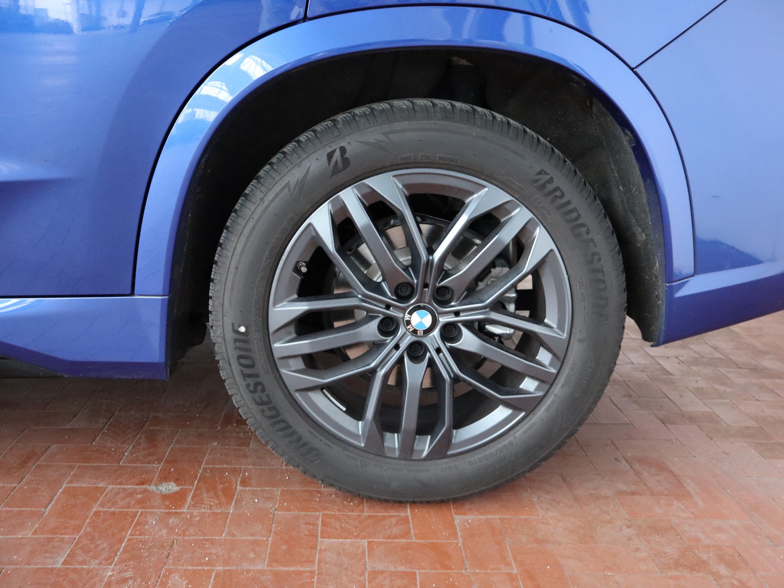 4 - BMW X1 23d mild hybrid 48v xdrive msport edition signature dct