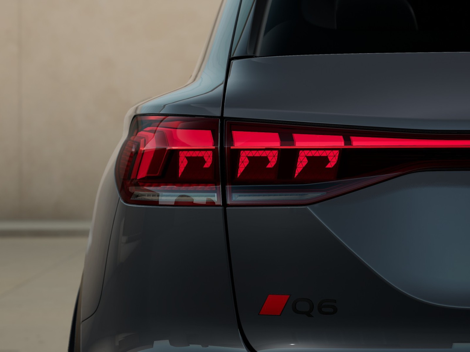 5 - Audi Q6 e-tron edition one grey quattro