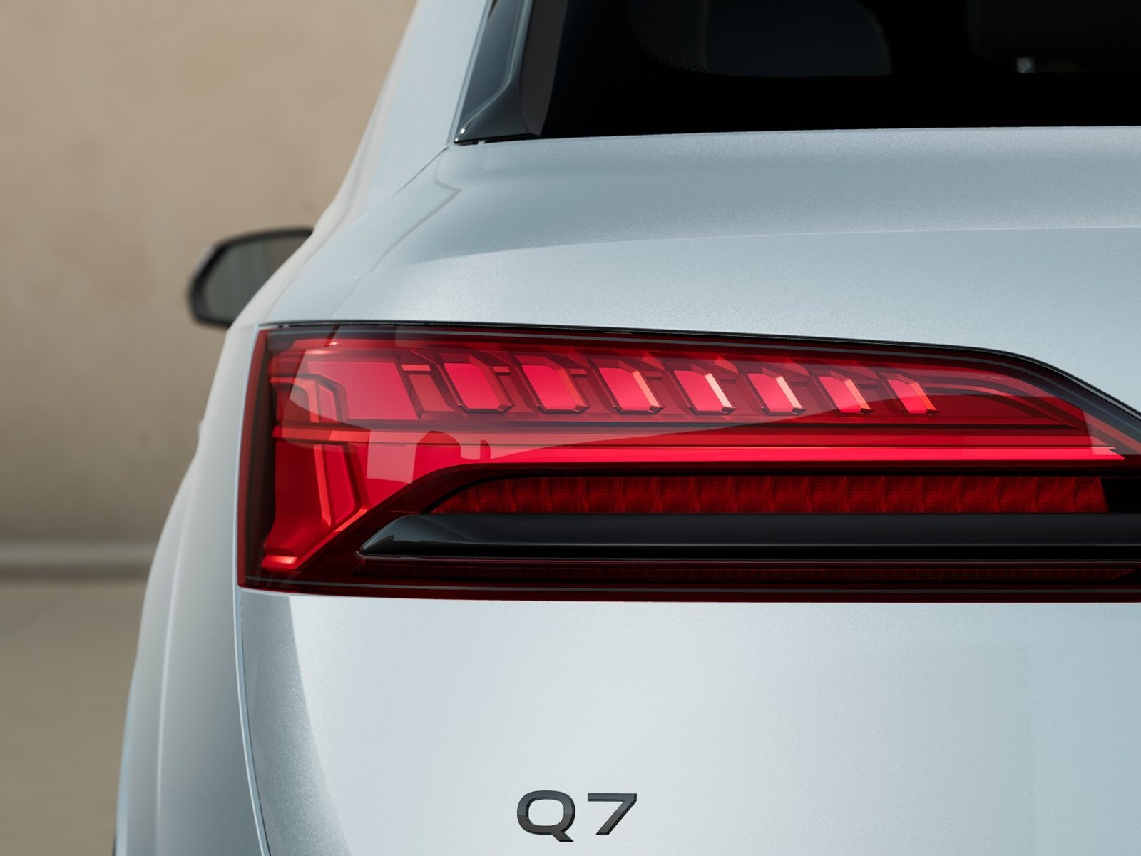 9 - Audi Q7 3.0 v6 tdi mhev 286cv s line edition quattro tiptronic 7p.ti