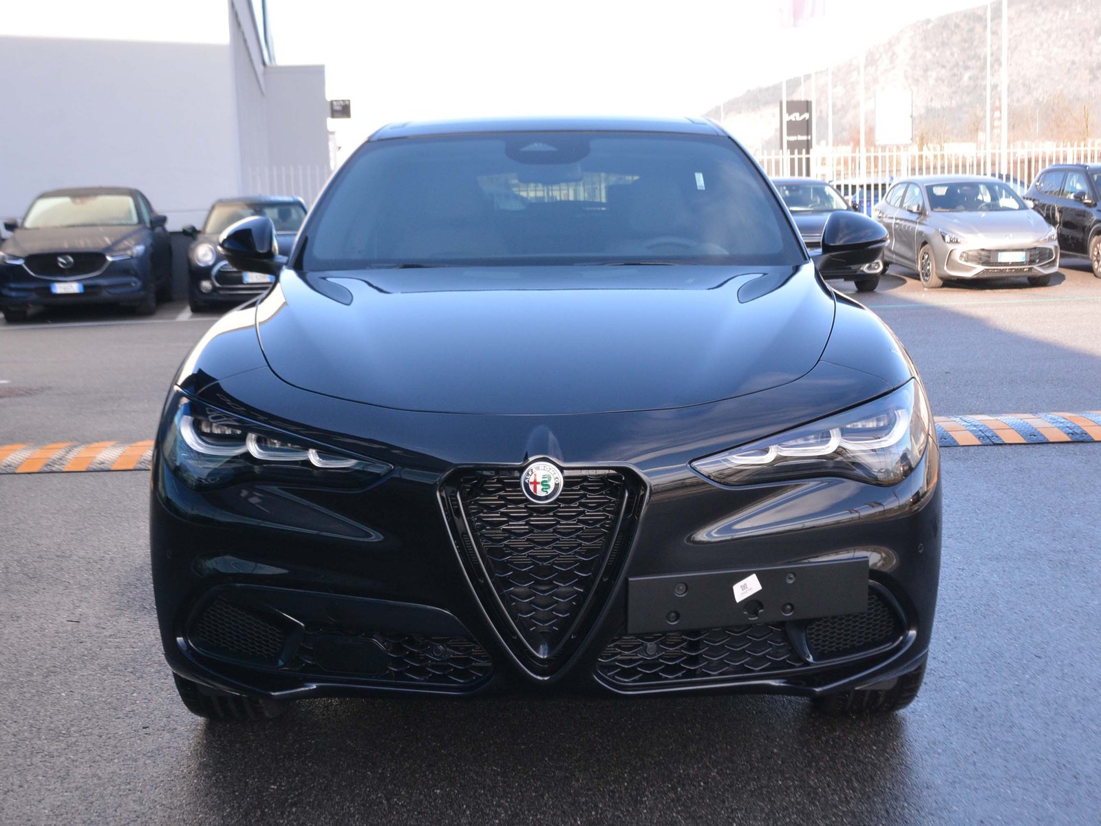 2 - Alfa Romeo Stelvio 2.2 turbo 210cv veloce q4 at8
