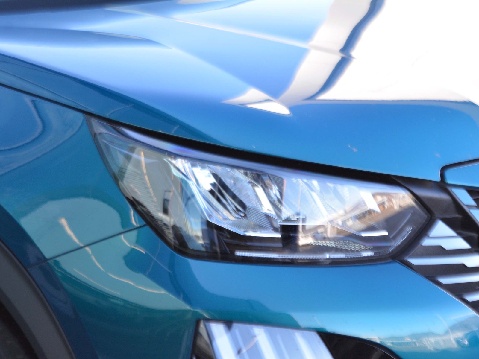 21 - Peugeot 2008 1.2 puretech 100cv allure s&s