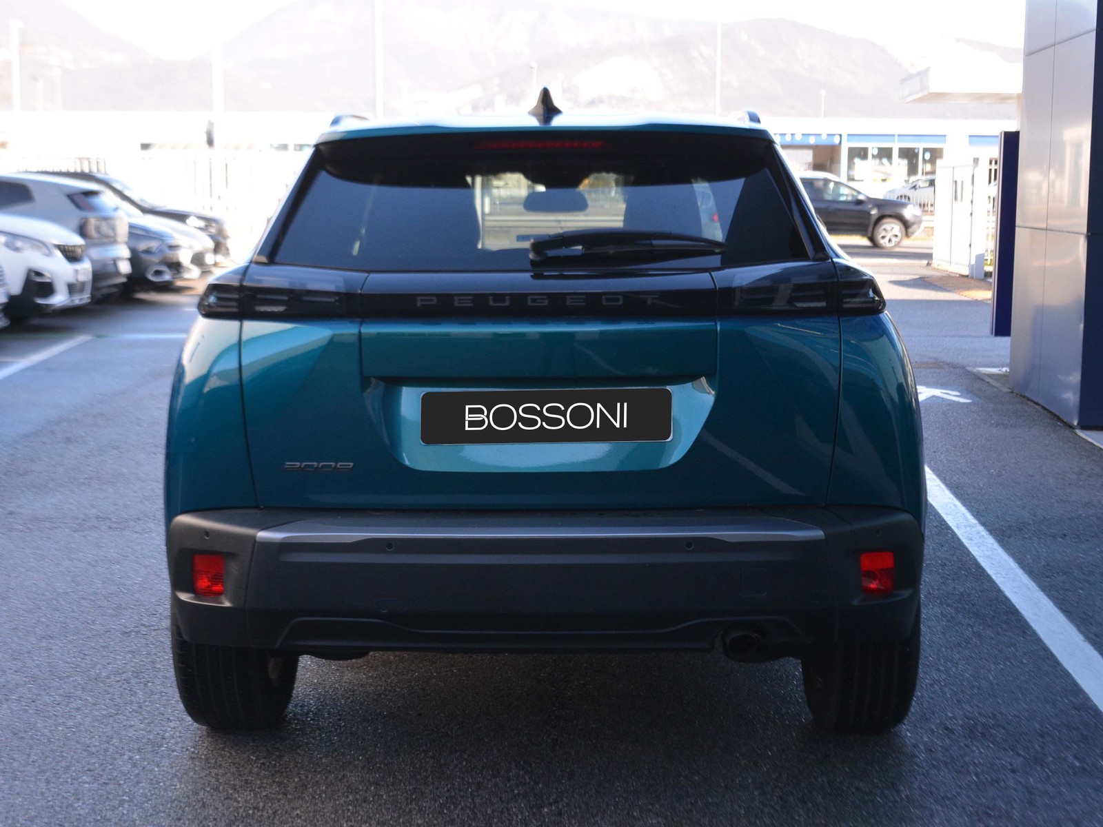 4 - Peugeot 2008 1.2 puretech 100cv allure s&s