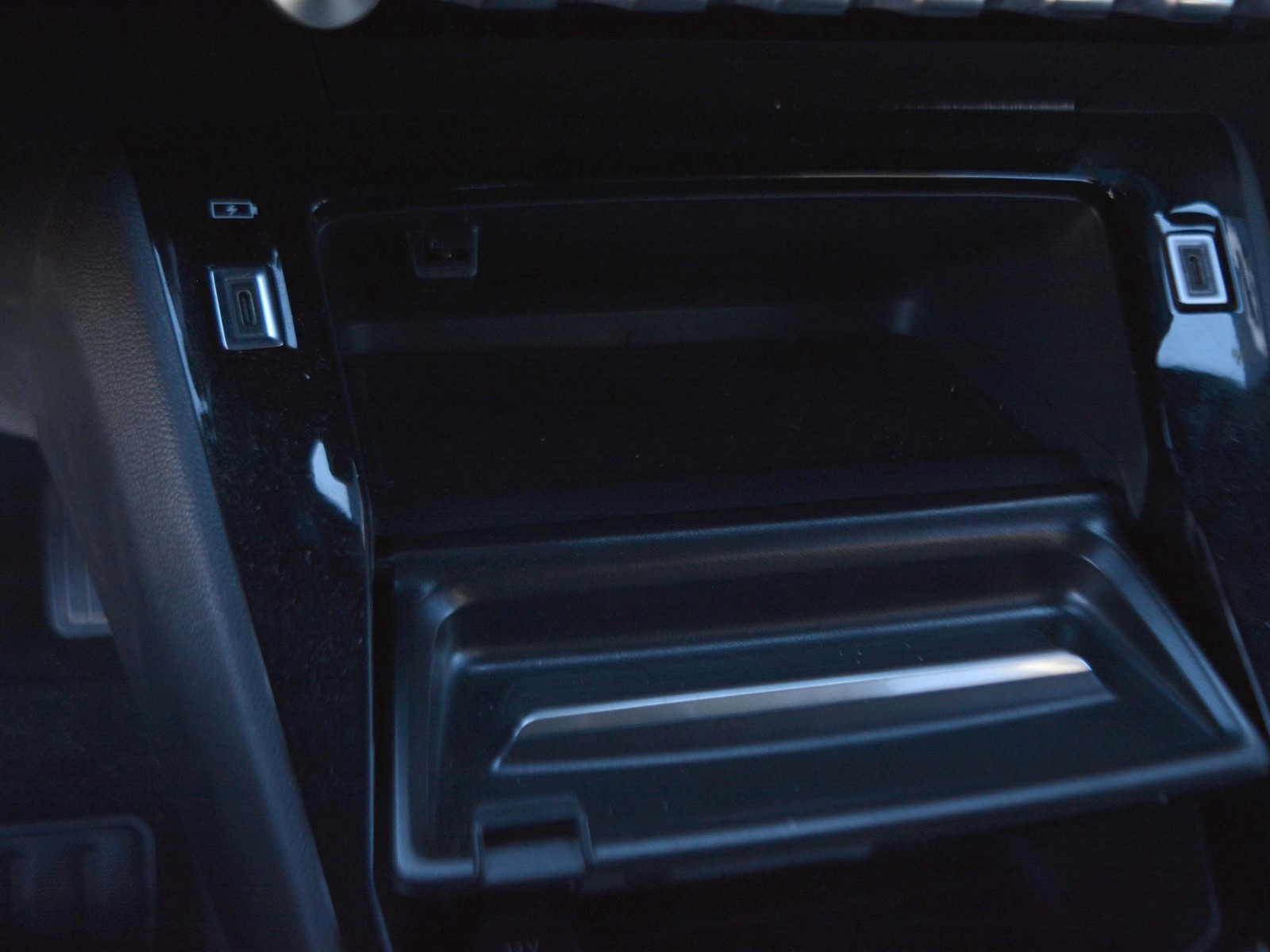 20 - Peugeot 2008 1.2 puretech 100cv allure s&s