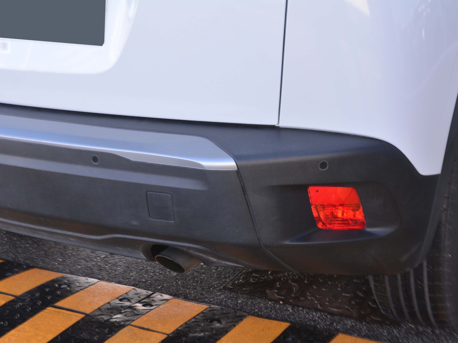 23 - Peugeot 2008 1.2 puretech 100cv allure s&s