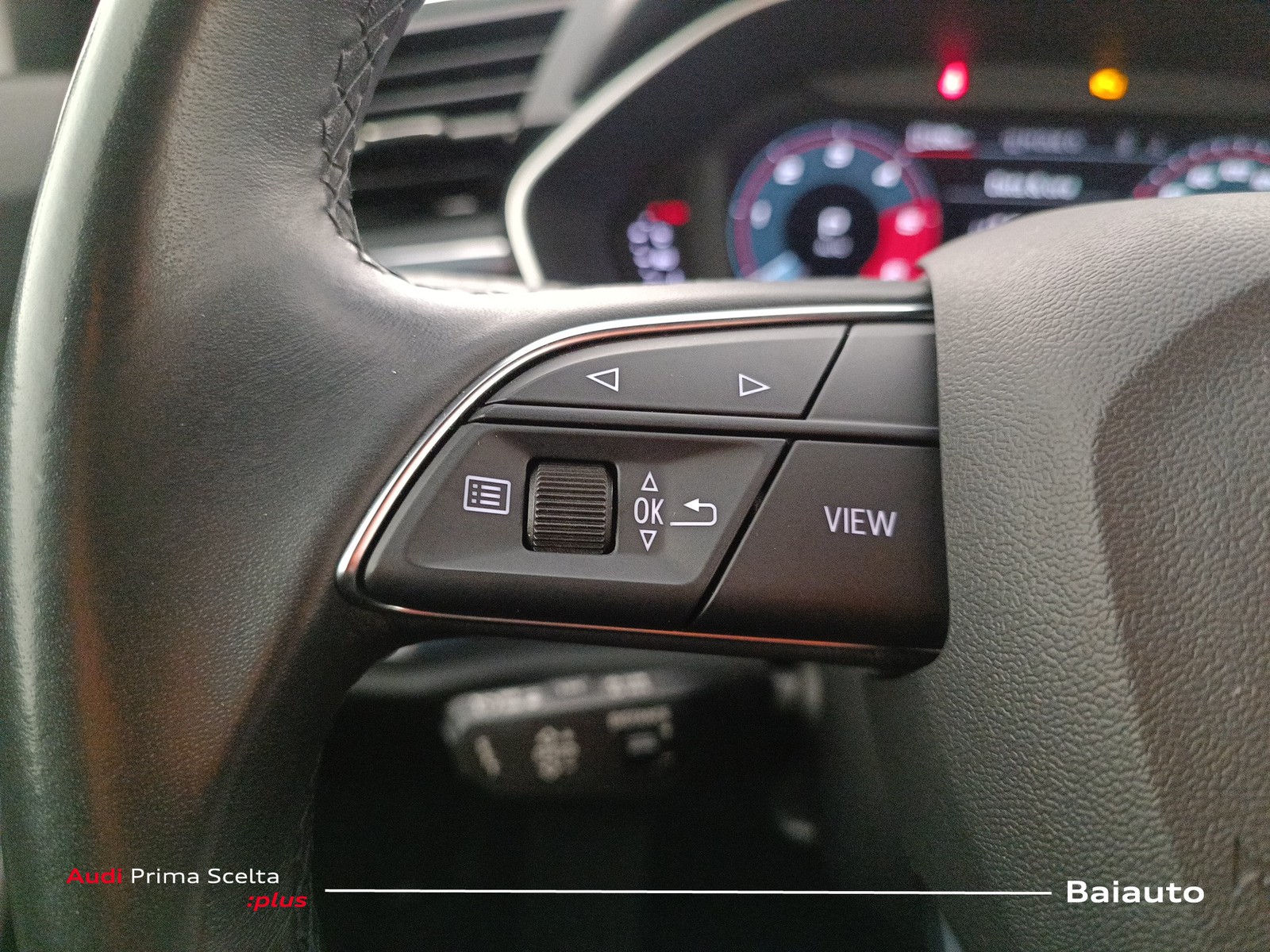 16 - Audi Q3 sportback 35 2.0 tdi s line edition s tronic