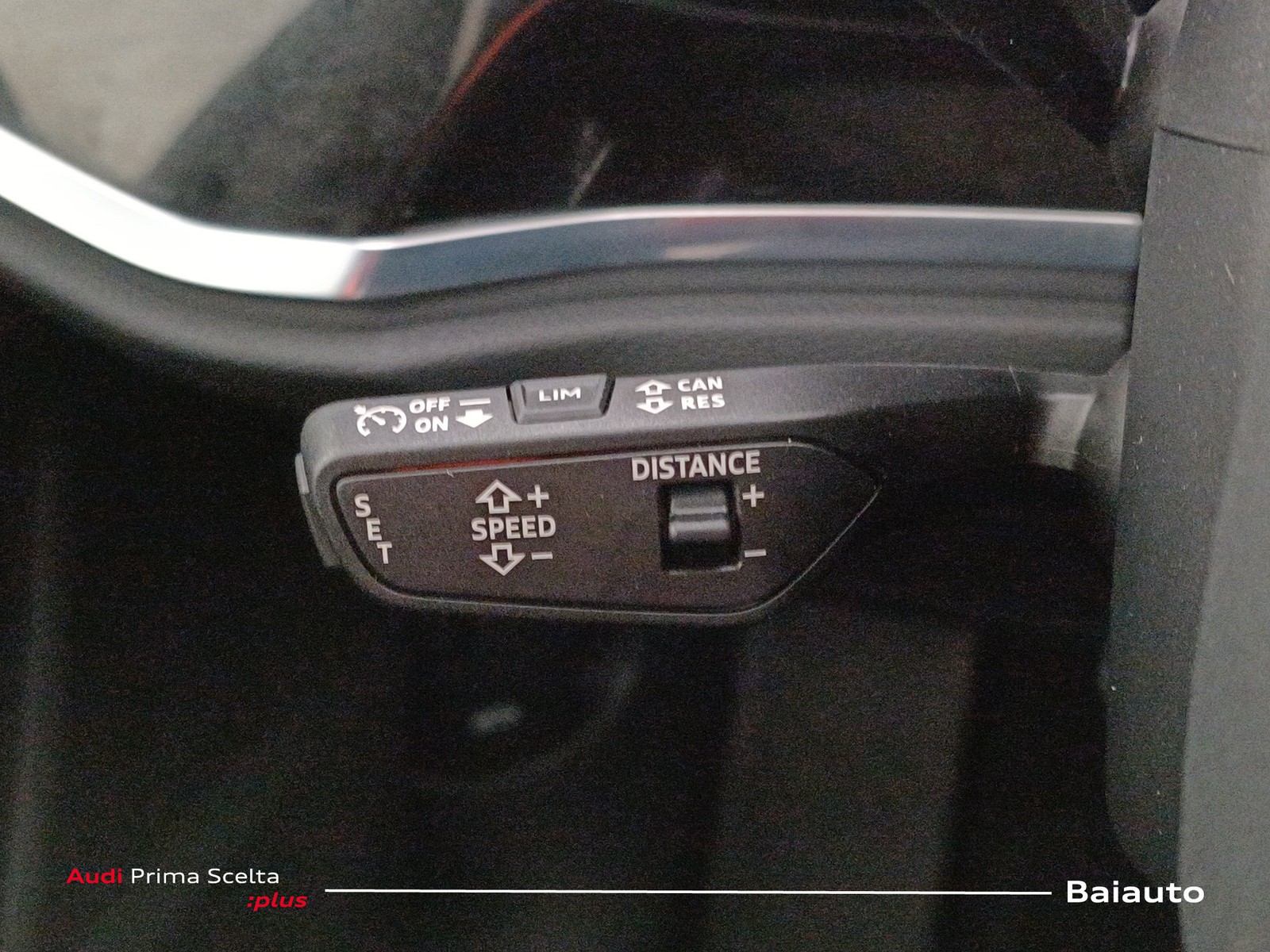 18 - Audi Q3 sportback 35 2.0 tdi s line edition s tronic