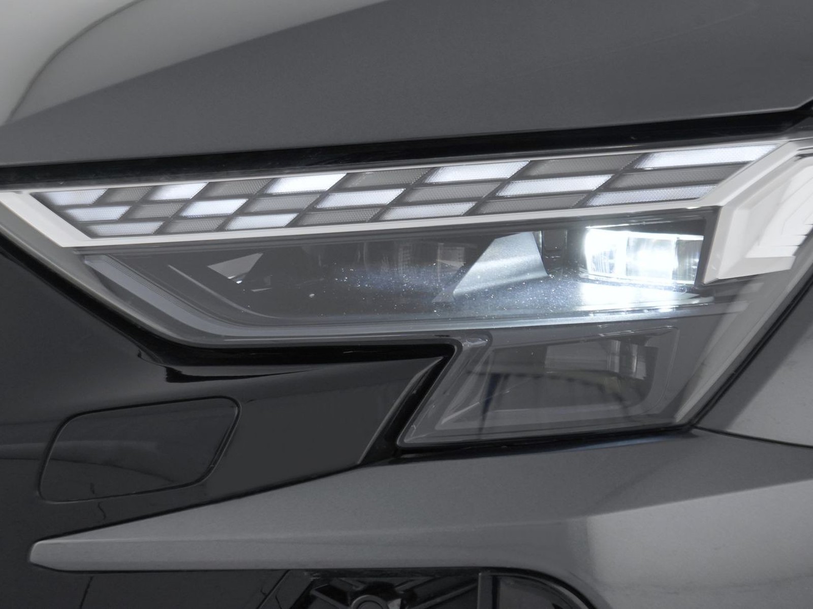 6 - Audi RS3 sportback 2.5 tfsi quattro