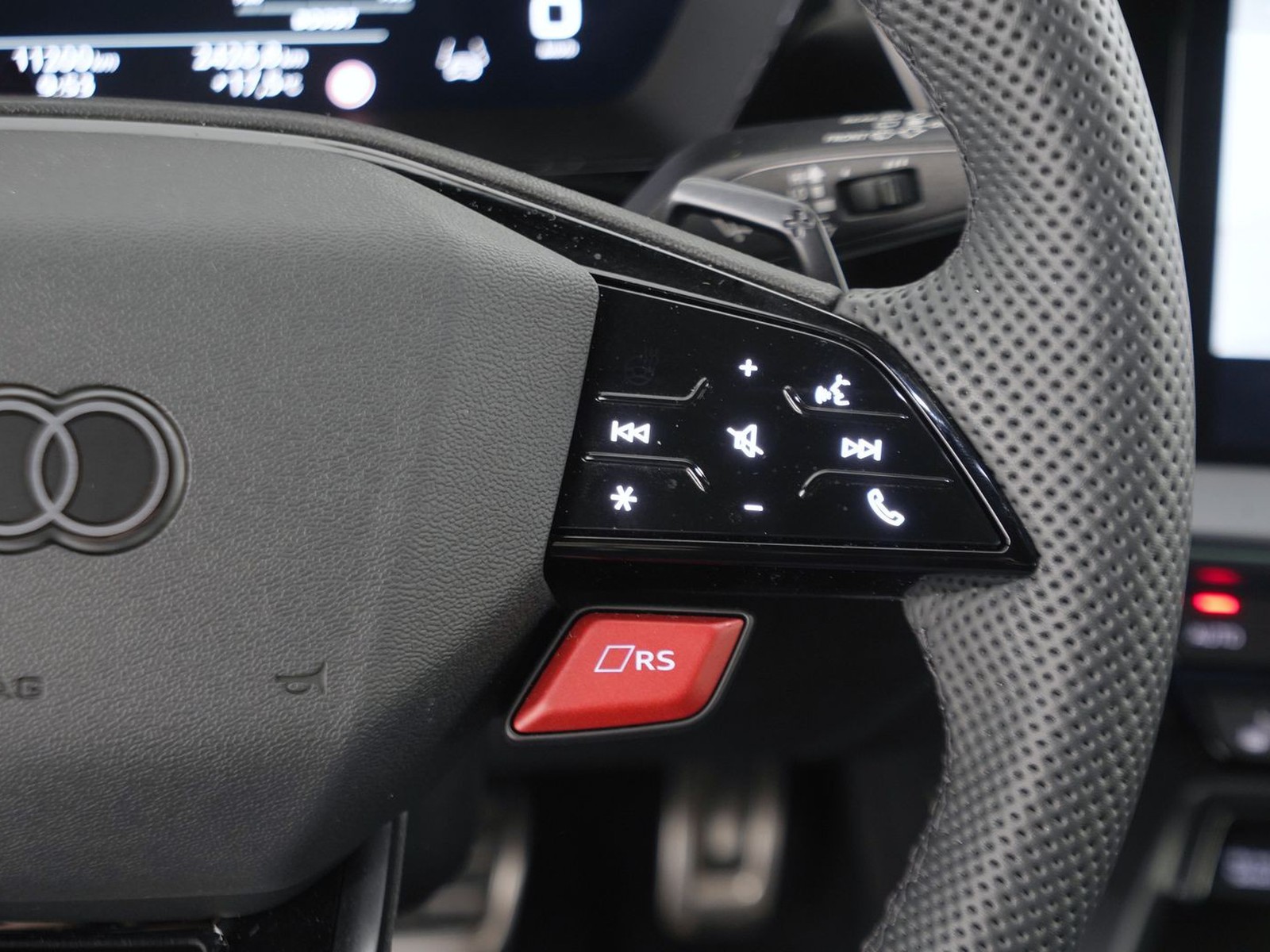 9 - Audi RS3 sportback 2.5 tfsi quattro