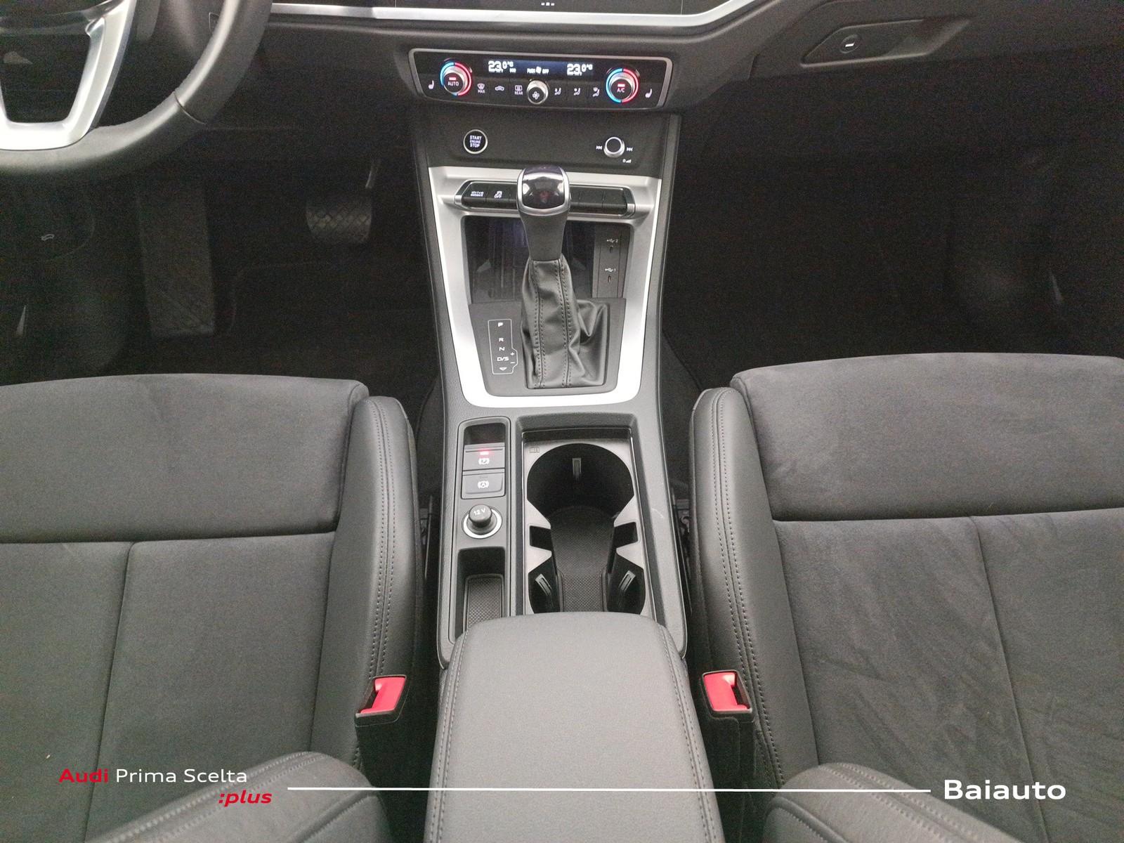 15 - Audi Q3 sportback 35 1.5 tfsi evo2 s line edition s tronic