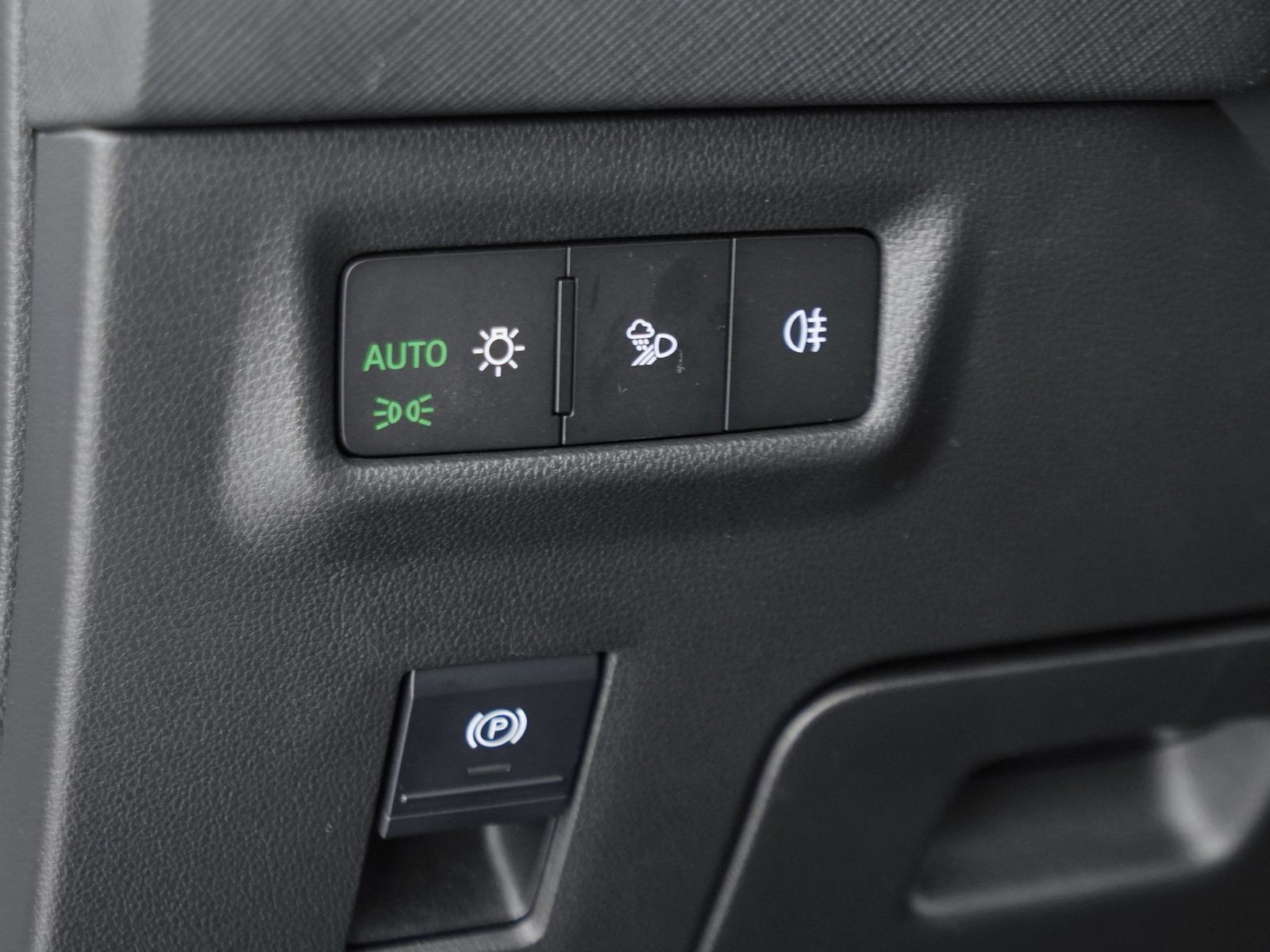 16 - Skoda Kodiaq 1.5 tsi m-hev 150cv executive dsg 7p.ti